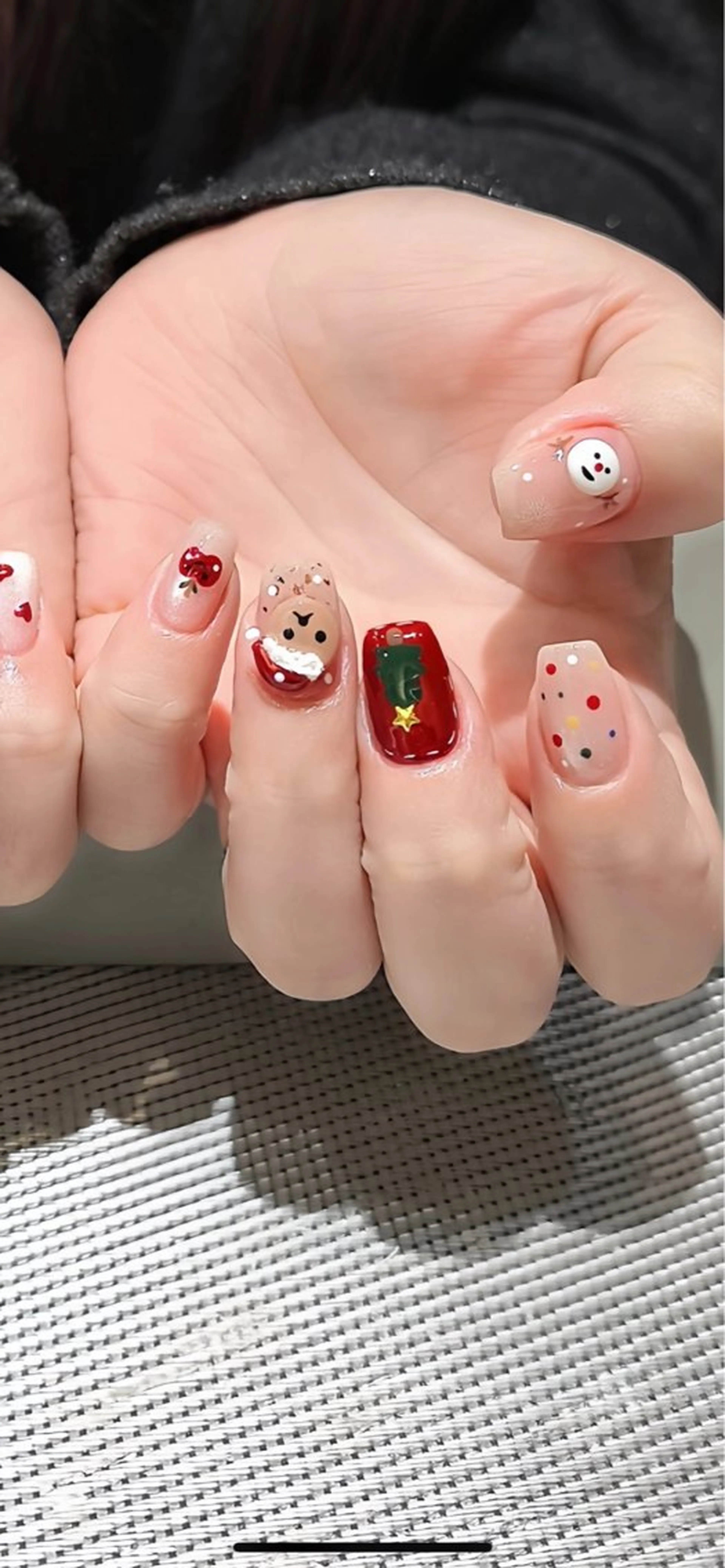 ネイル 💅E•U•B NAIL🌹所属・横浜市中区曙町 ネイルE·U·Bのネイルデザイン