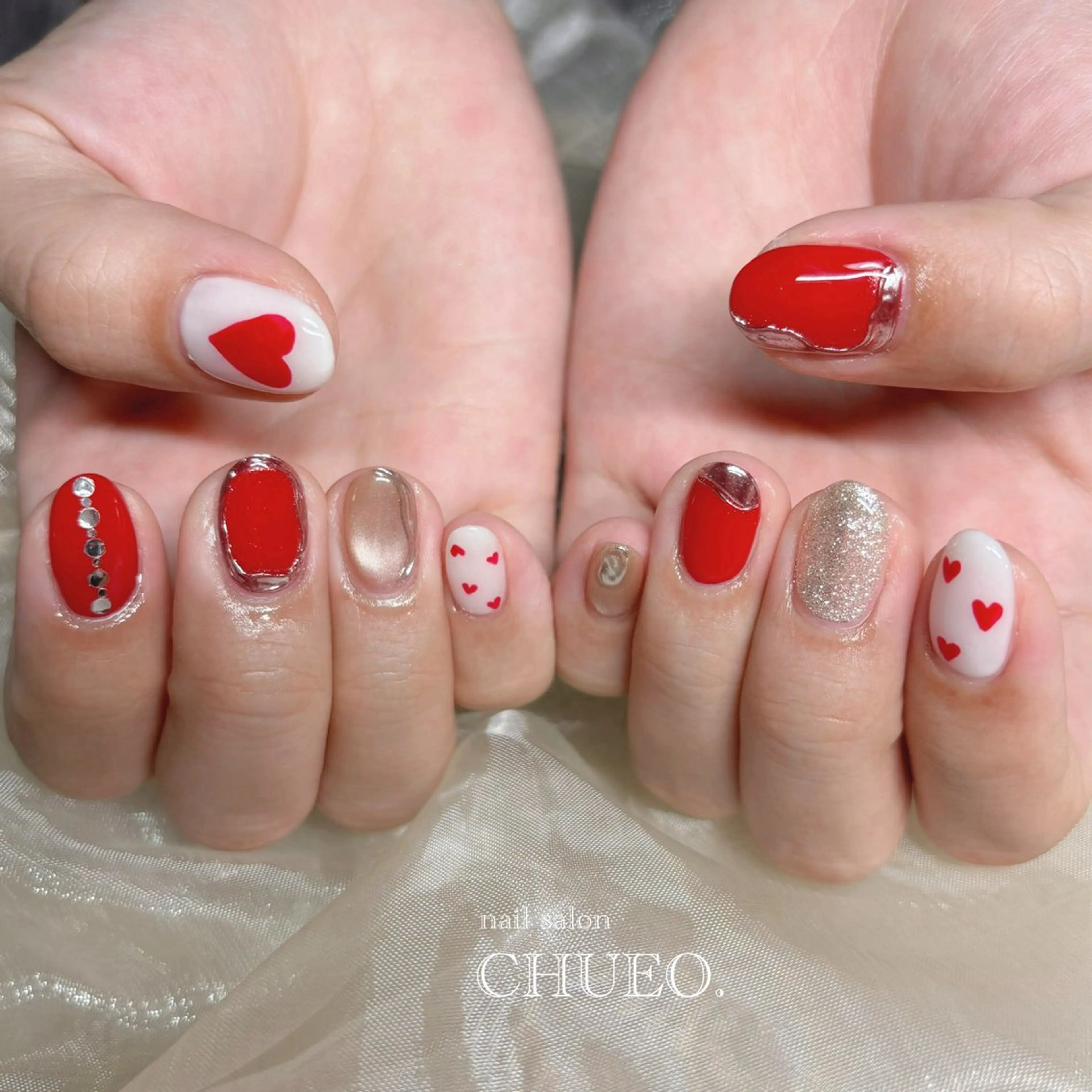 ネイル ハンドネイル nail salon CHUEO.所属・吉岡 晴香のネイルデザイン