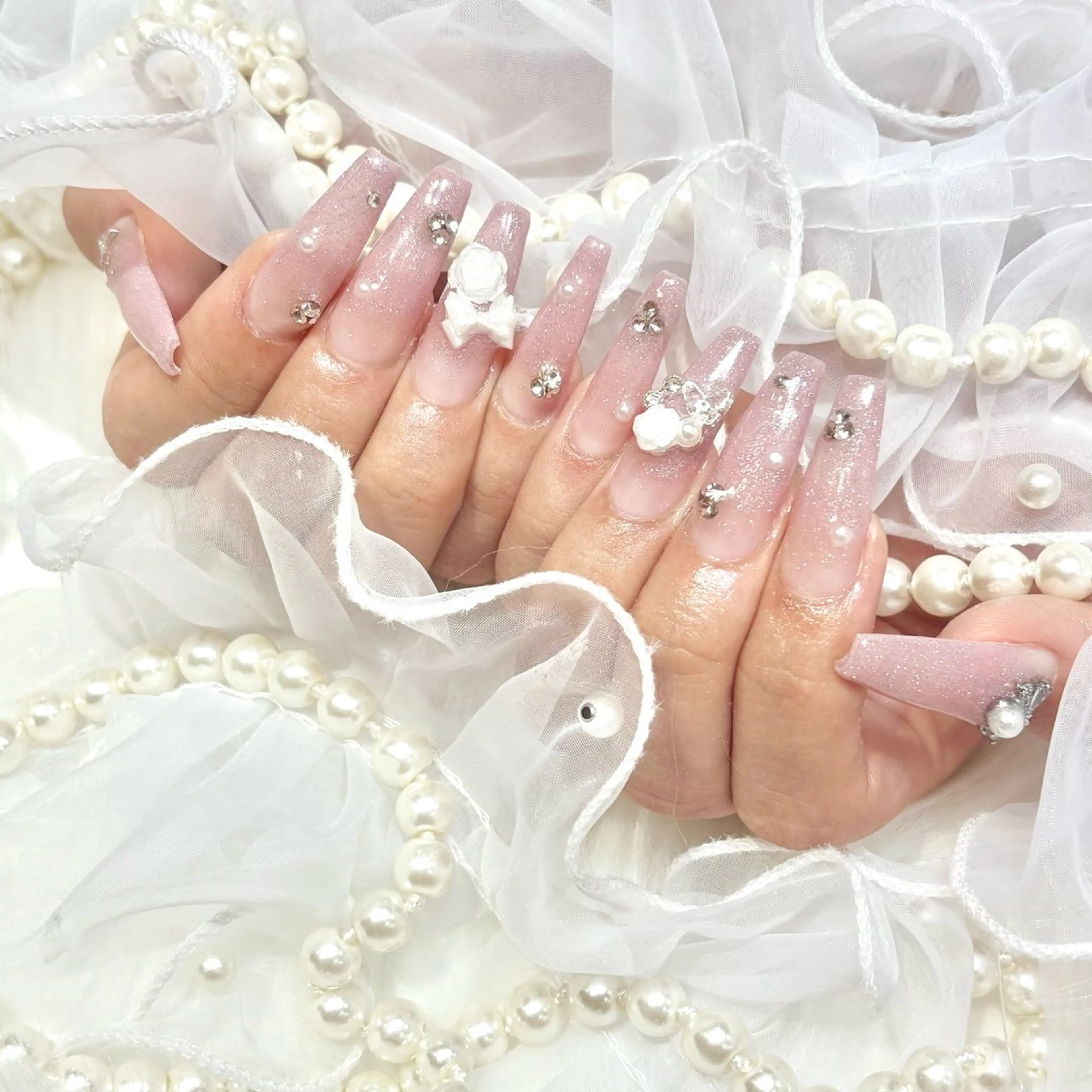 ネイル ハンドネイル WISTERIA yunaのネイルデザイン