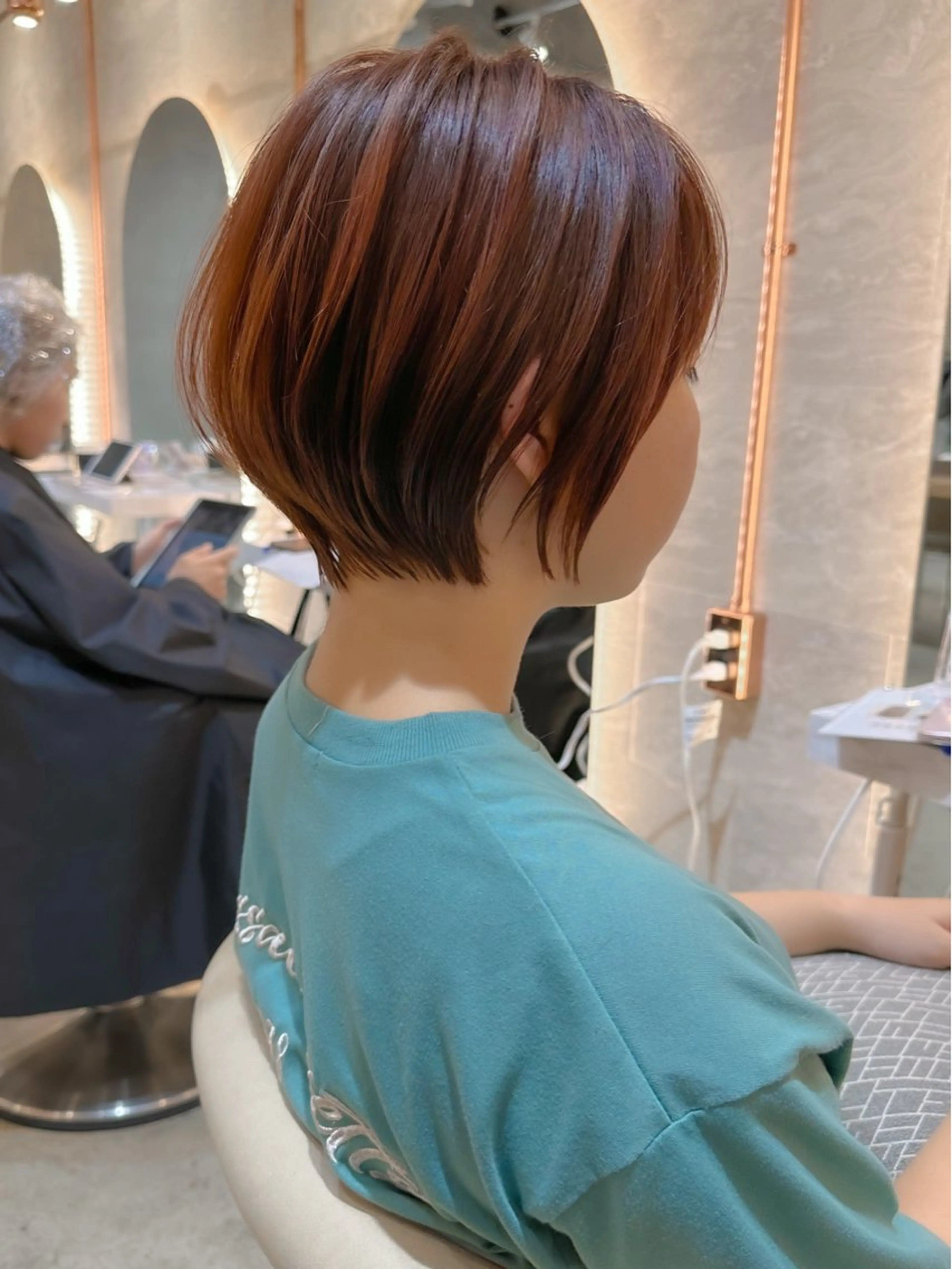 ショート カラー カット ヘアカラー トリートメント ボブ/ショート/ 縮毛矯正⚜️工藤昴のヘアスタイル