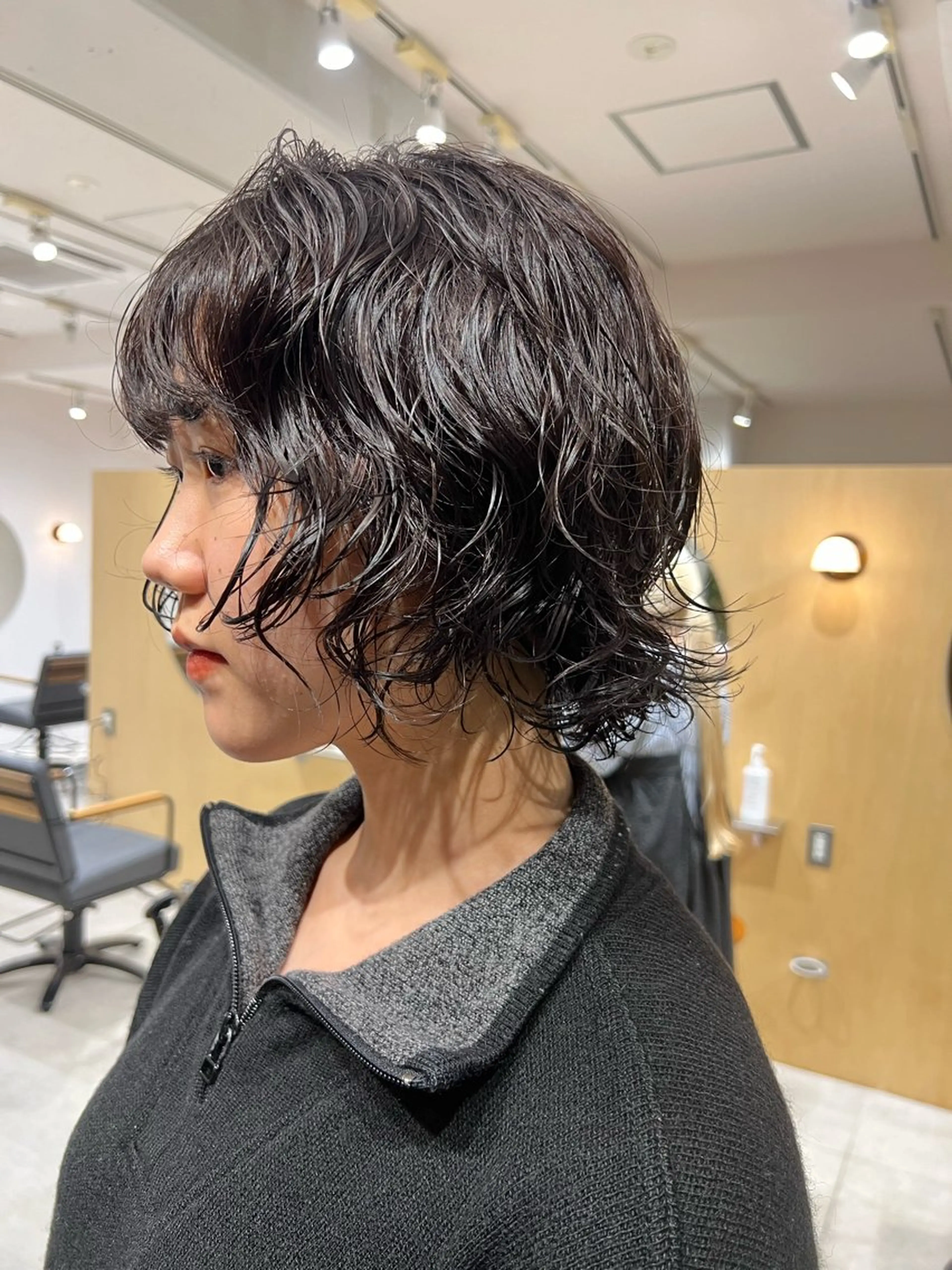 ミディアム カラー パーマ パーマ/ボブ /レイヤー チヒロのヘアスタイル