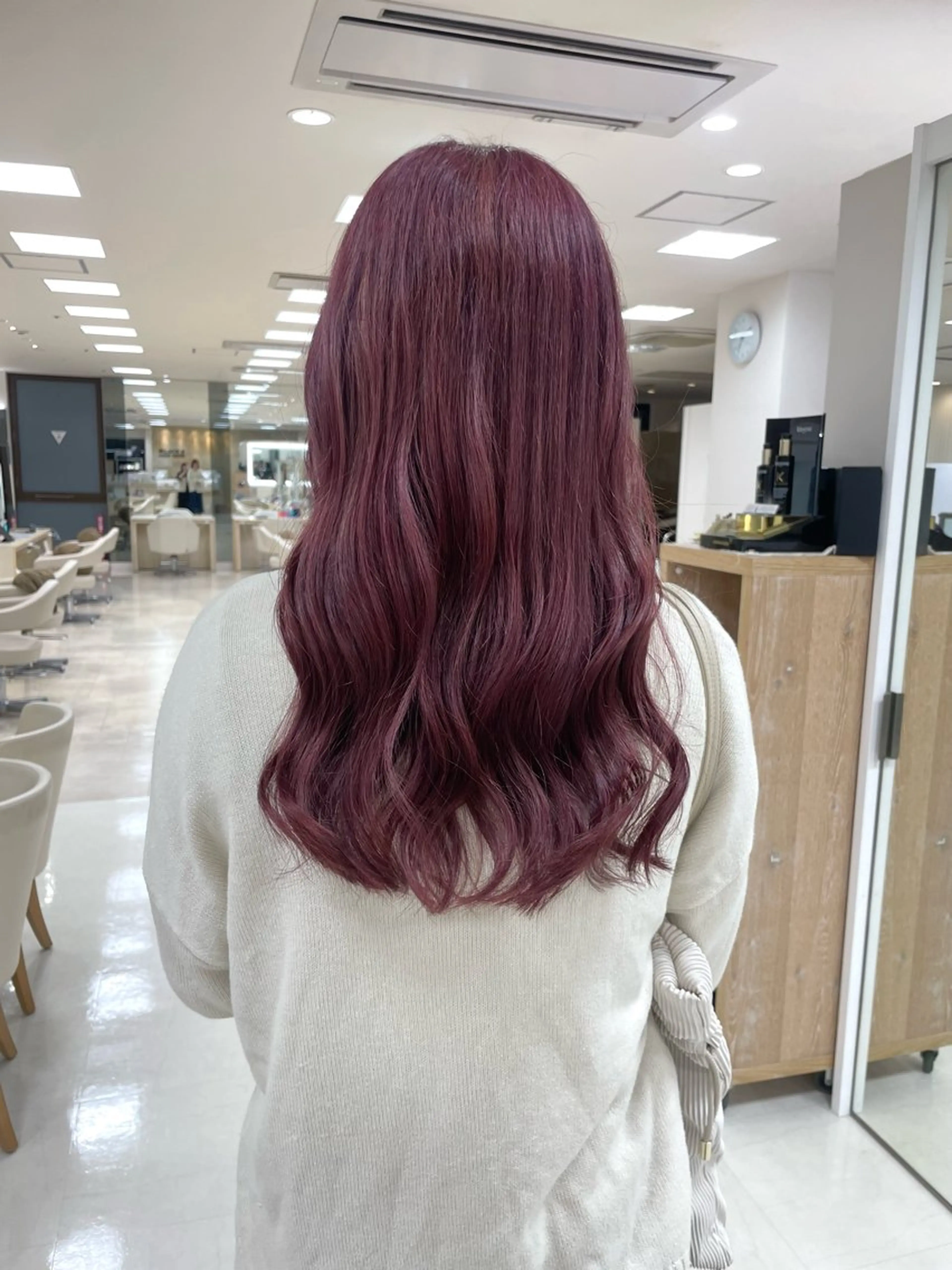 セミロング カラー ヘアアレンジ 🍒KIKUCHI KANAE🍒のヘアスタイル
