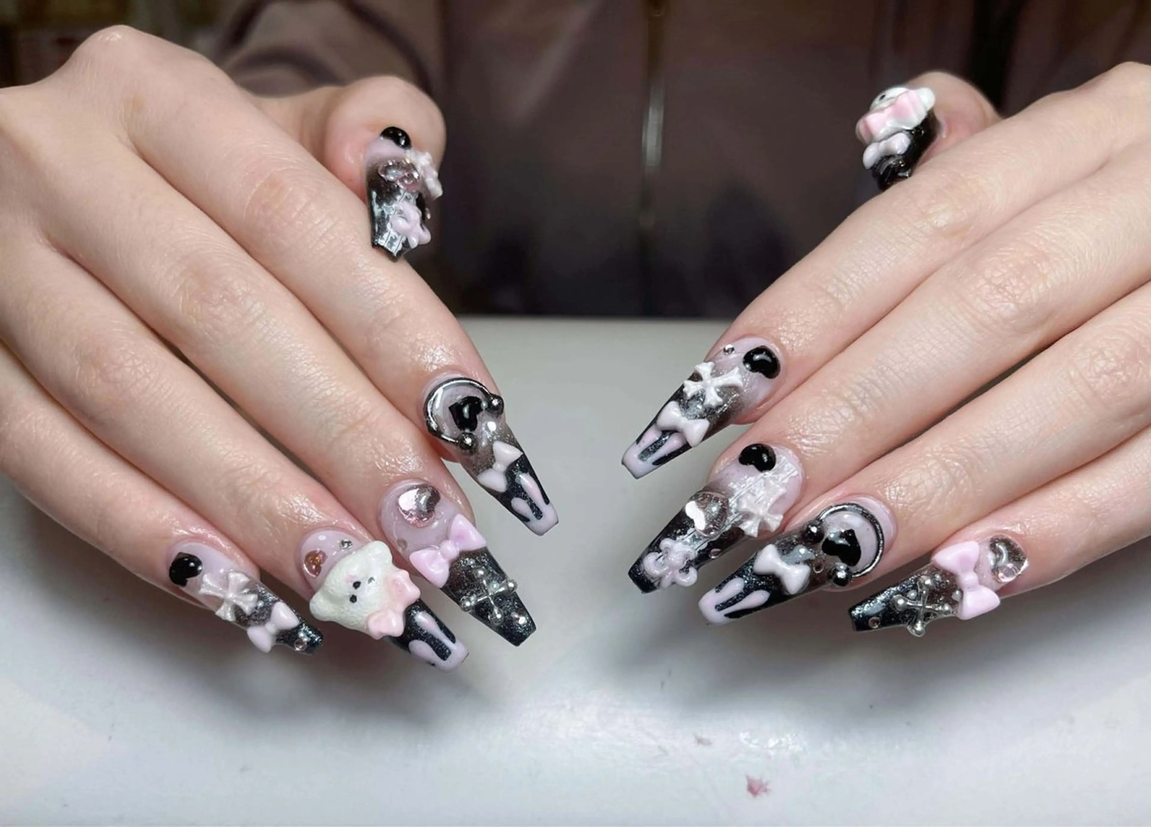 ネイル アートネイル 成人式 ジェルネイル ニュアンスネイル 夏ネイル ハンドネイル NIE MoMoのネイルデザイン