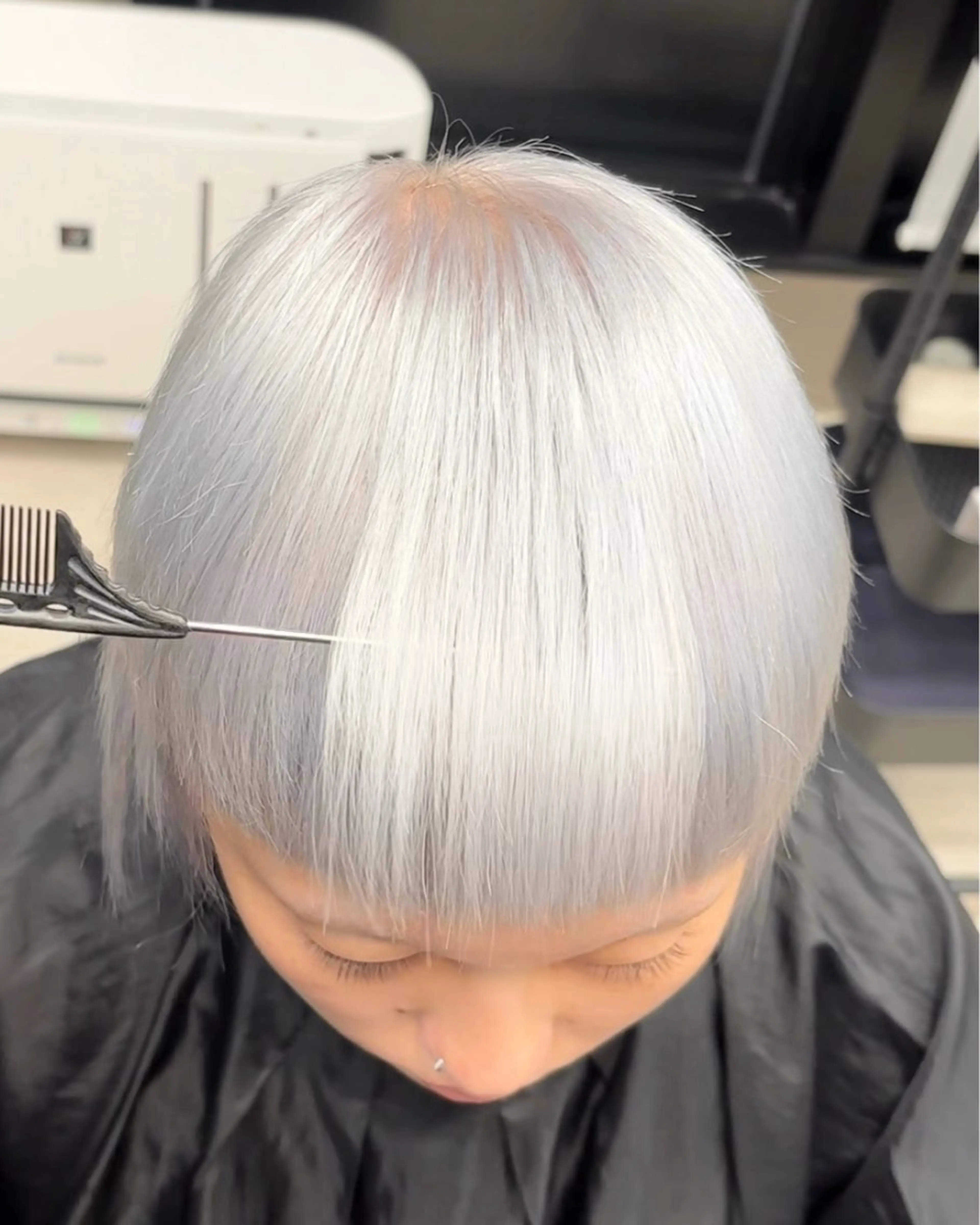 カラー ブリーチ こせ 煌星のヘアスタイル