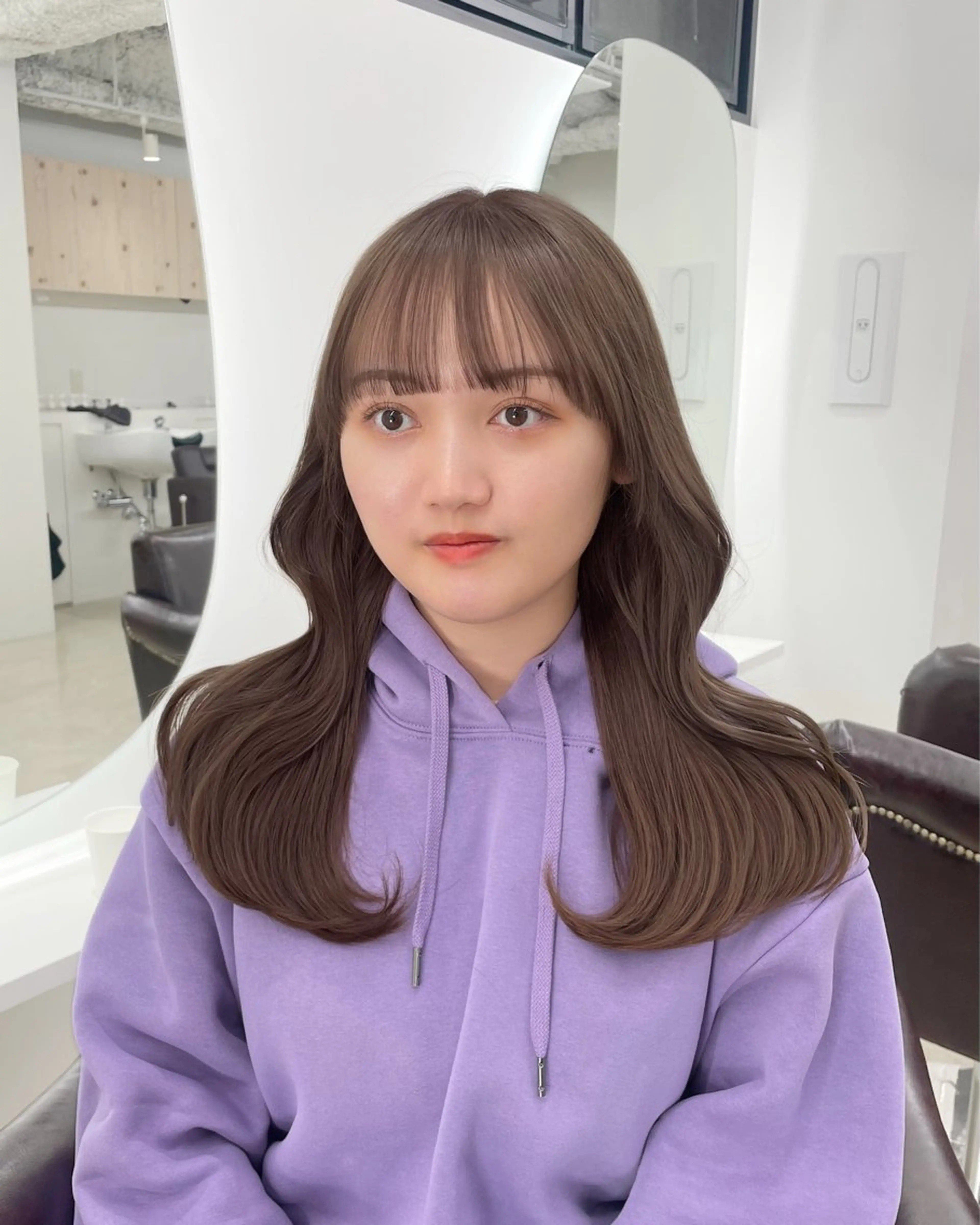 ロング カラー カット ヘアカラー トリートメント ヘアセット 新宿/韓国ヘア/ 髪質改善ストレートのヘアスタイル