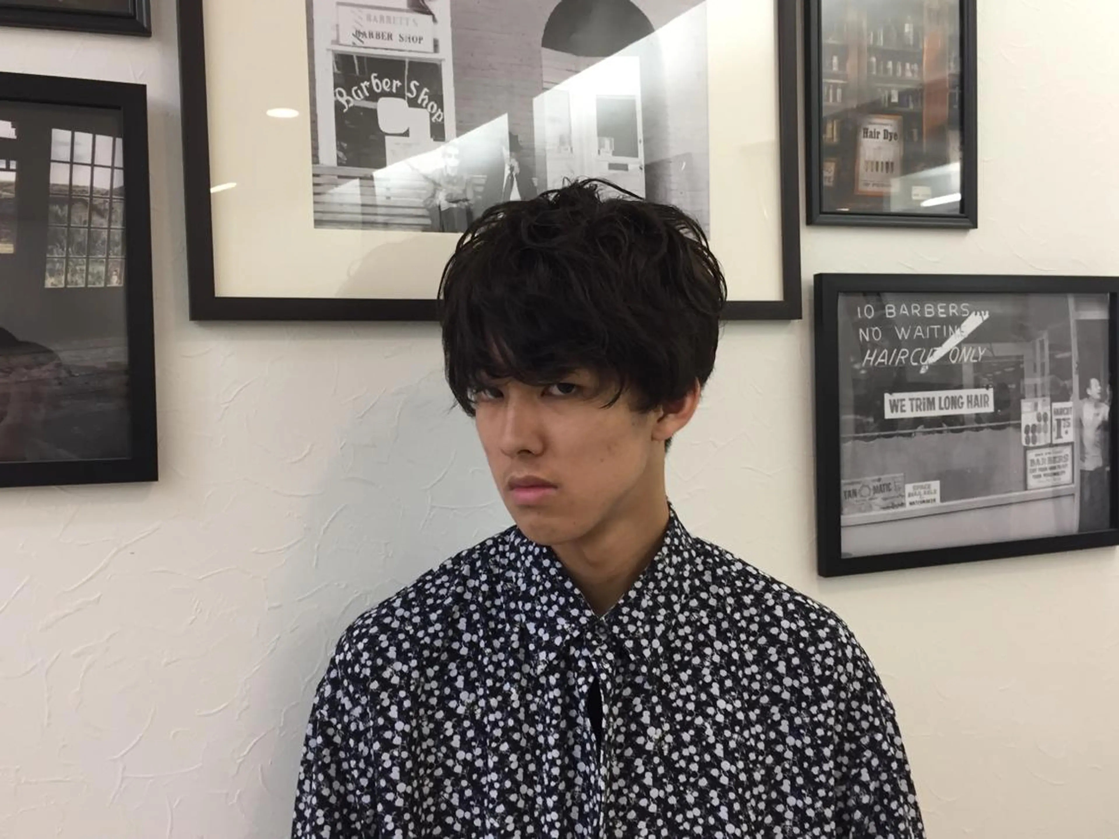 ミディアム パーマ .HIROSHI .のヘアスタイル