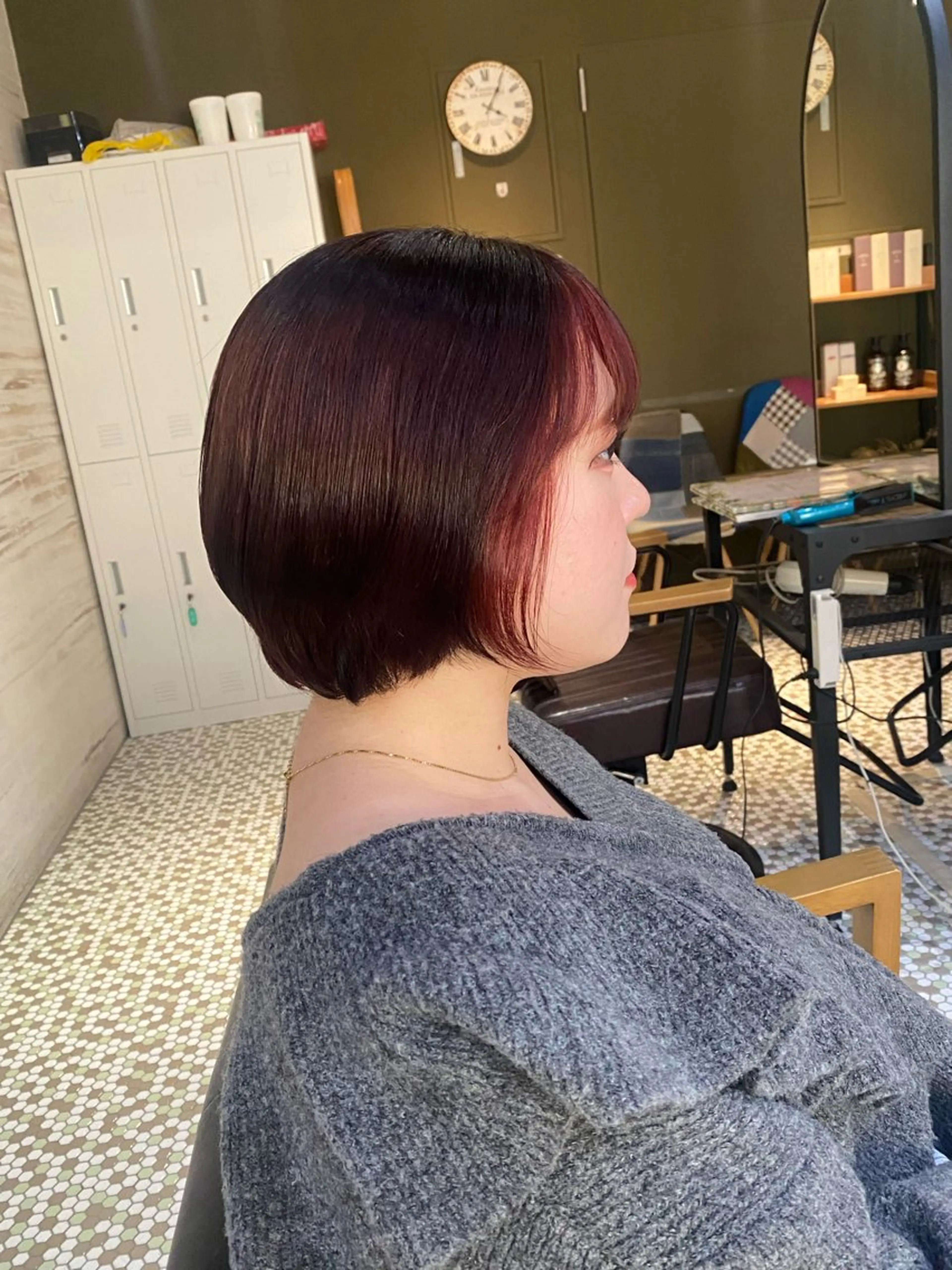 ショート カラー ブリーチ インナーカラー ピンクカラー ヘアカラー APPEL所属・APPEL hair ／岡山のヘアスタイル