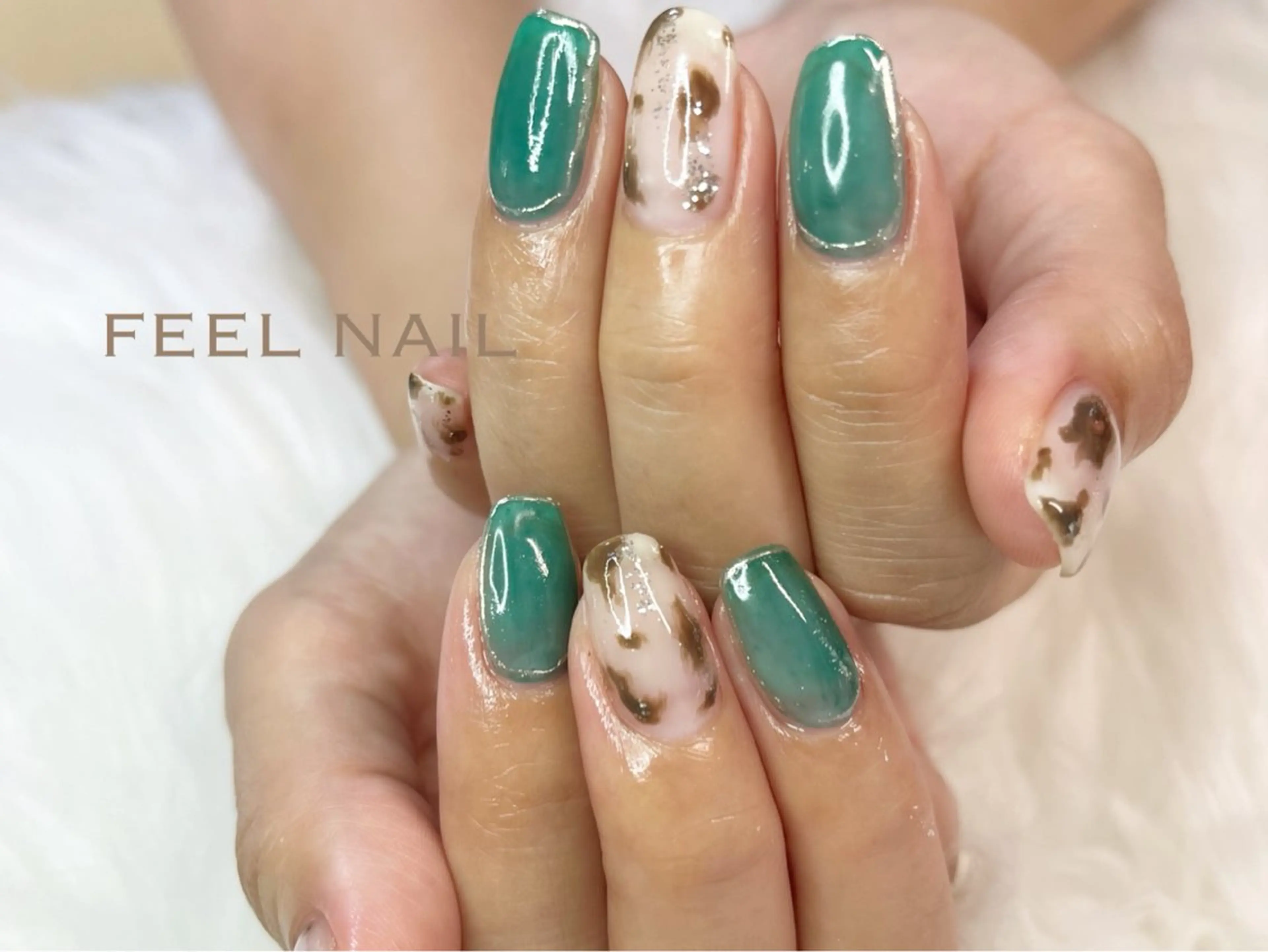 ネイル クリアネイル 持ち込み 秋好 悠のネイルデザイン