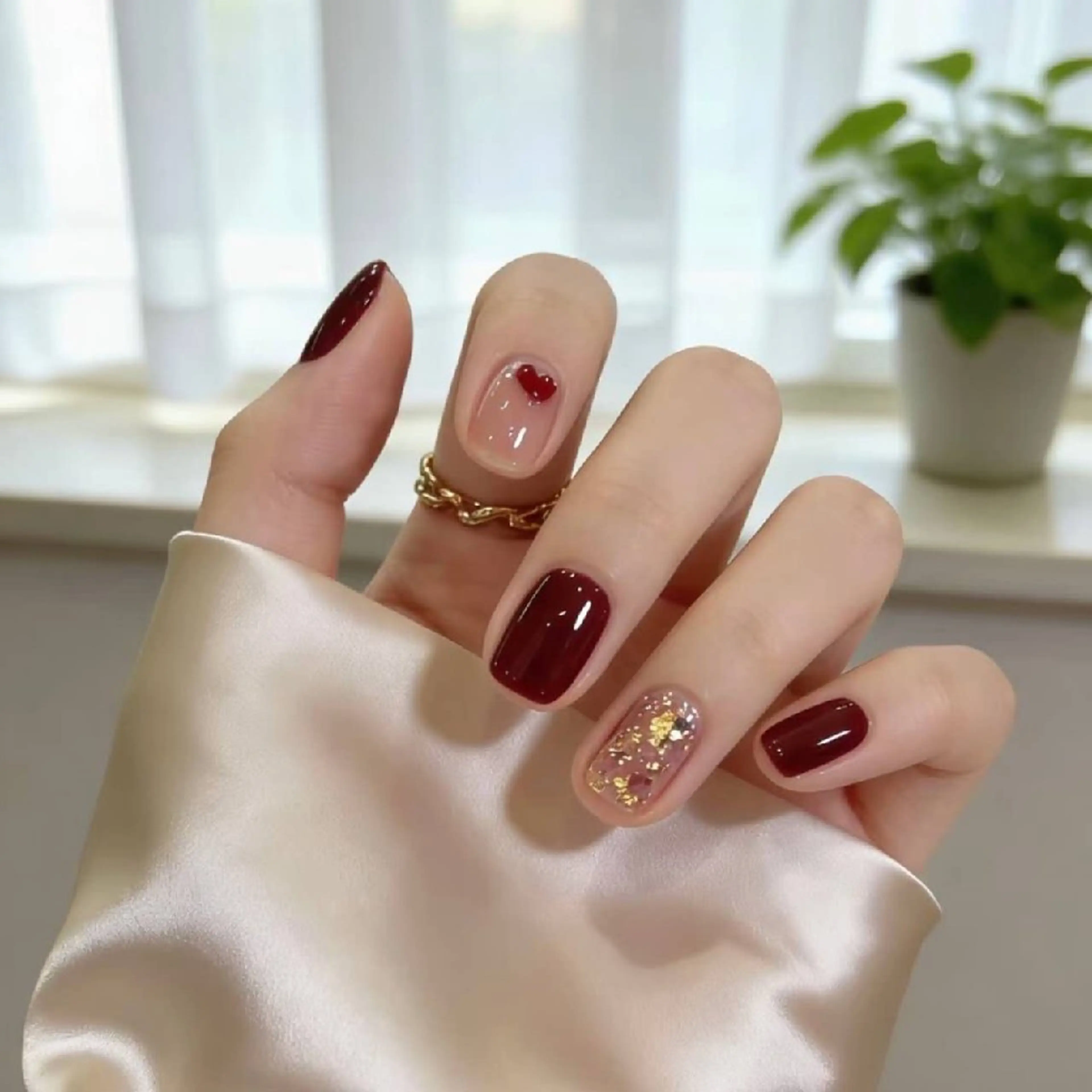 ネイル 小島 阿佑美のネイルデザイン