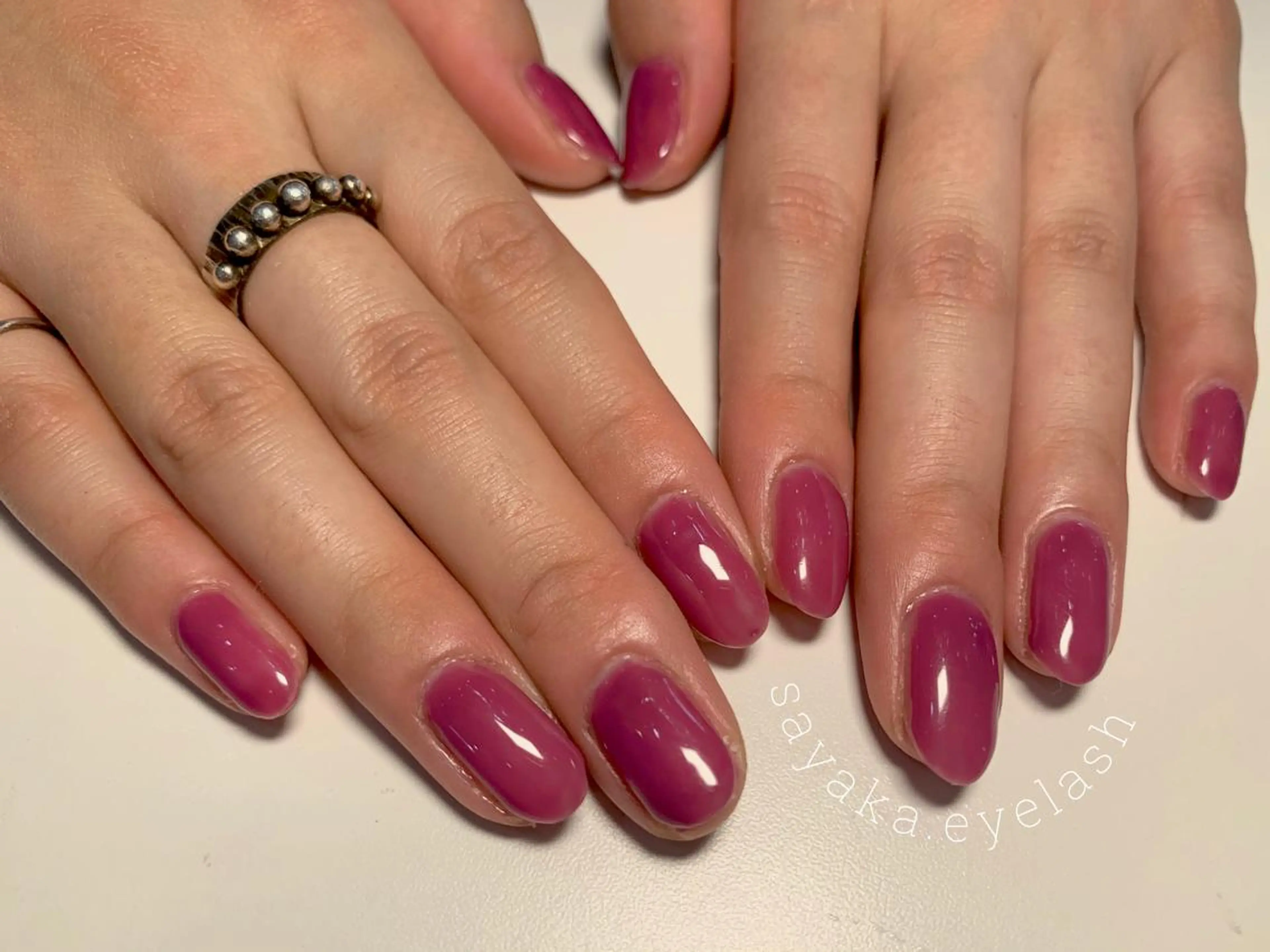 ネイル ピンク パープル ルリアンチッタ メンズ垢抜け特化の眉毛・アイブロウイメージ