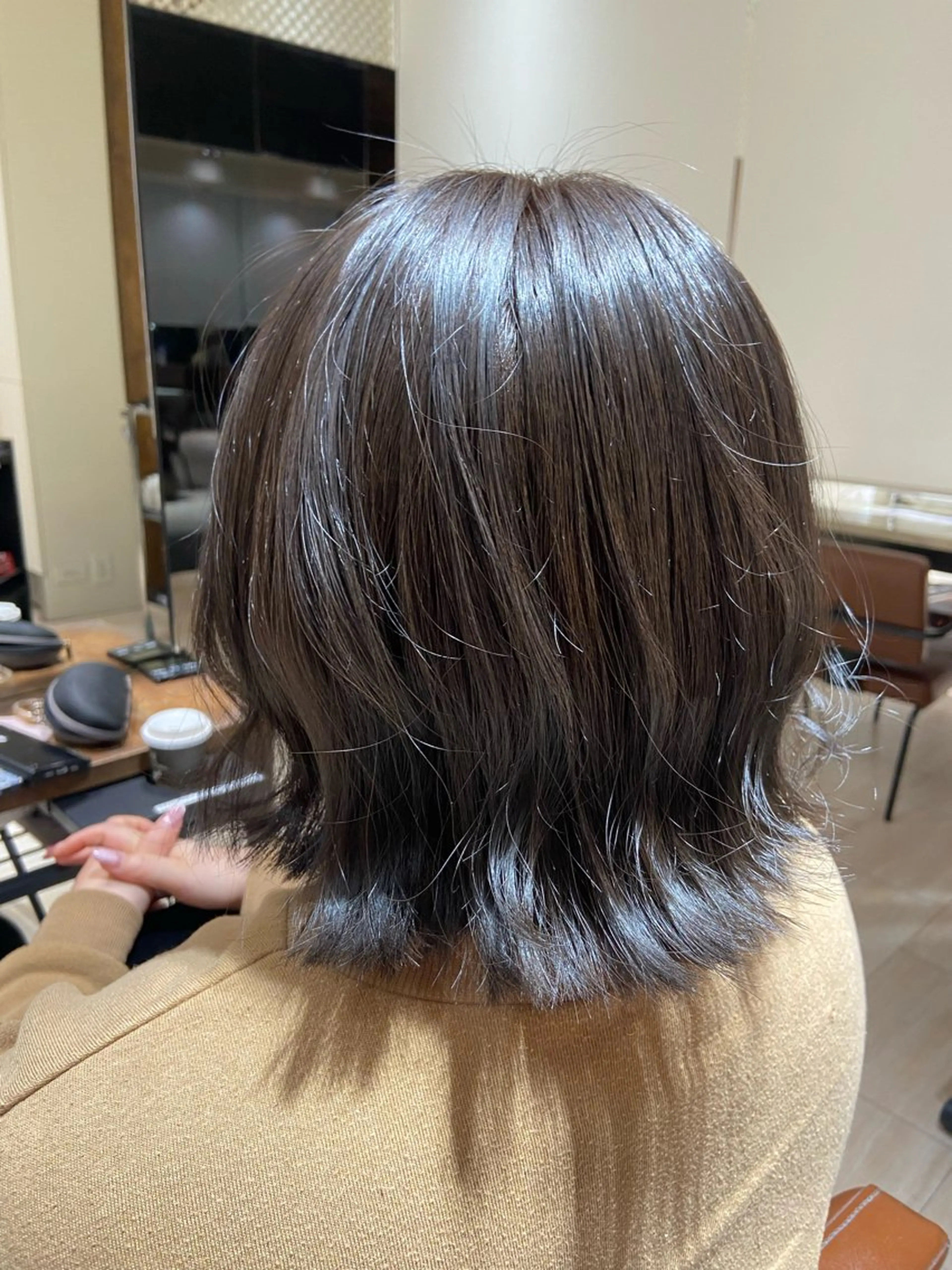 カラー 🎀大竹美侑／顔まわ りカット／レイヤーのヘアスタイル