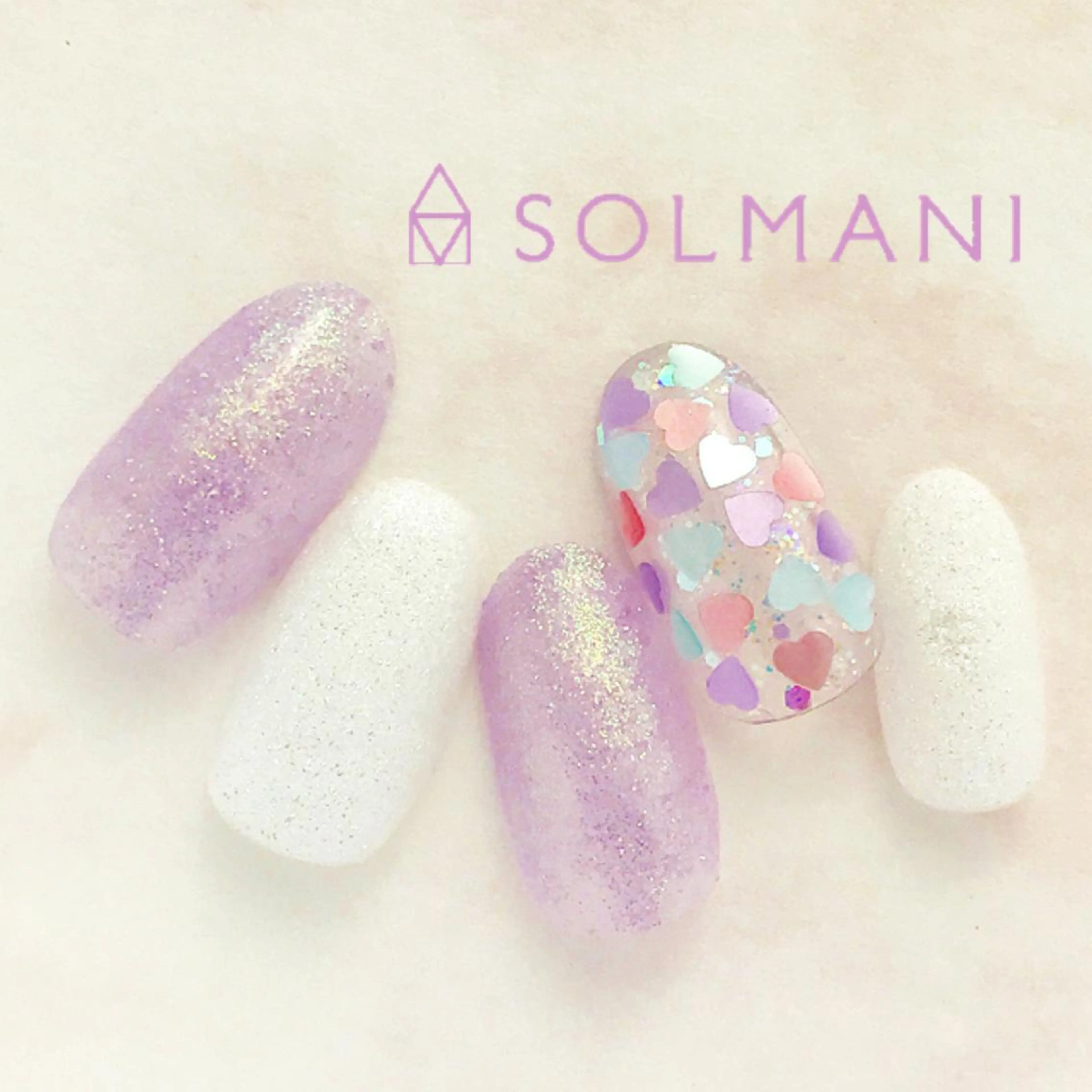 ネイル SOLMANI 予約担当のネイルデザイン