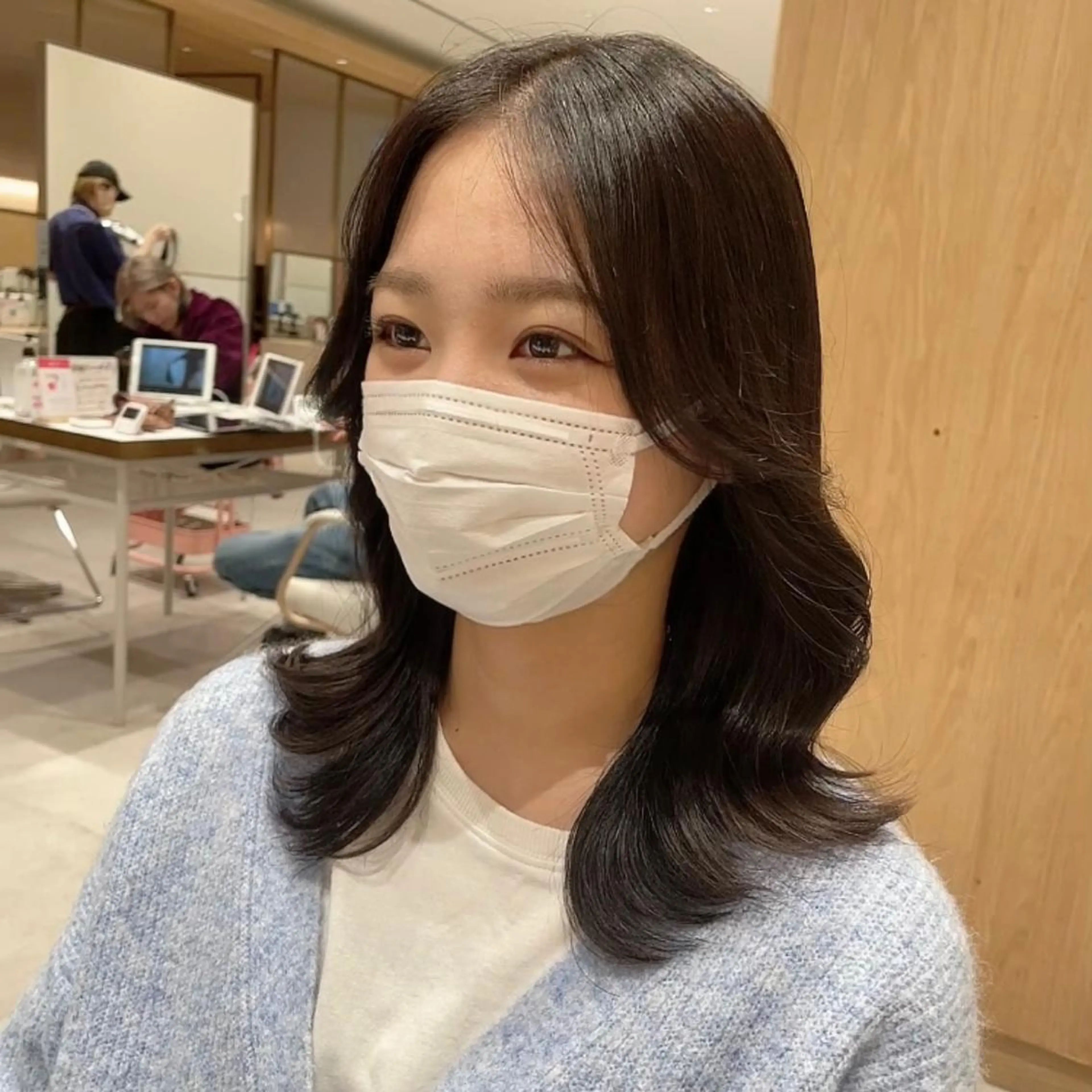 ミディアム レイヤーカット Toiro所属・🤎小顔レイヤー /ベージュ🤎友香のヘアスタイル