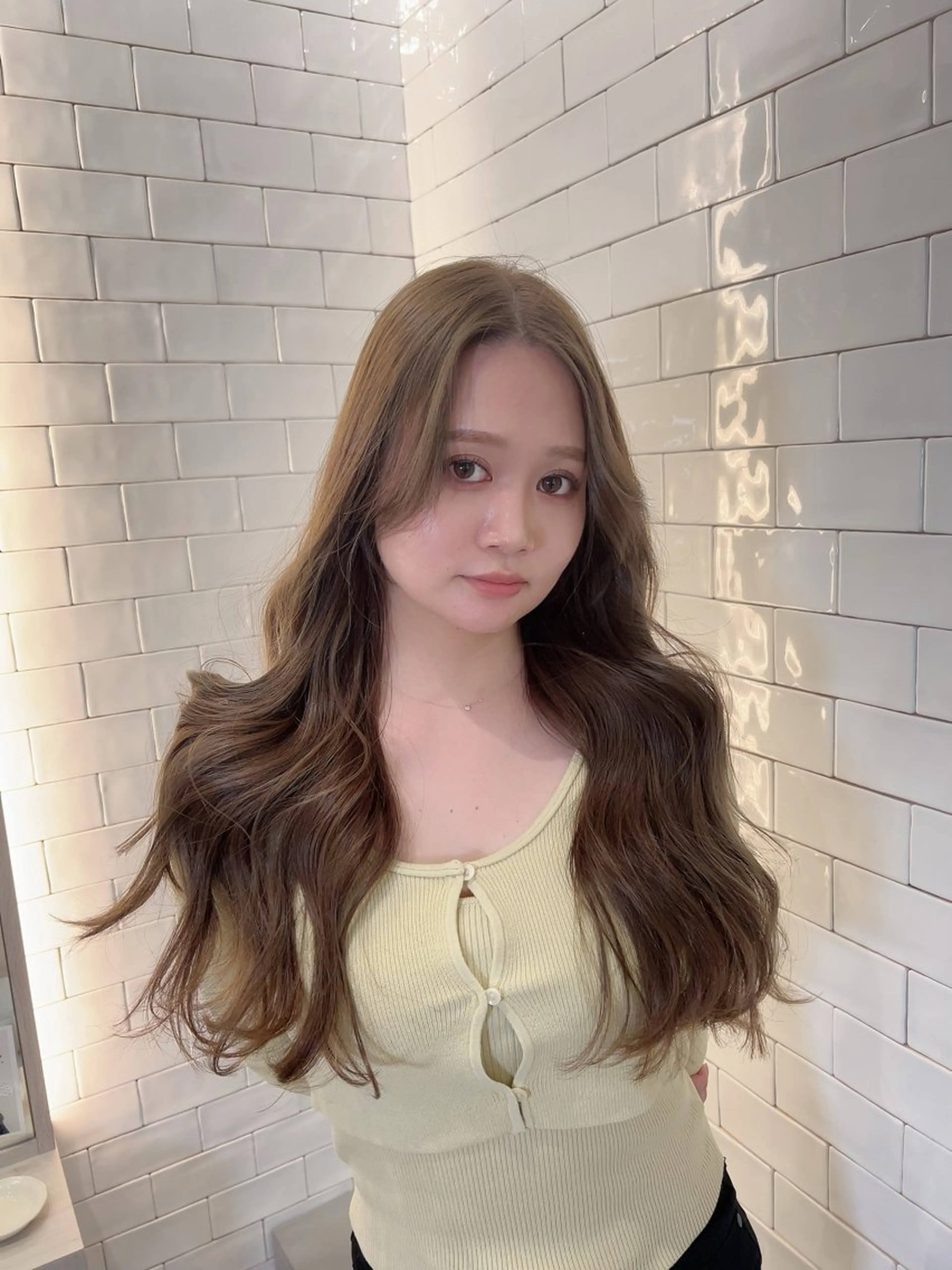 ロング カラー カット ヘアカラー トリートメント &chaLme   心斎橋所属・emi/髪質改善/ 韓国風/艶カラーのヘアスタイル