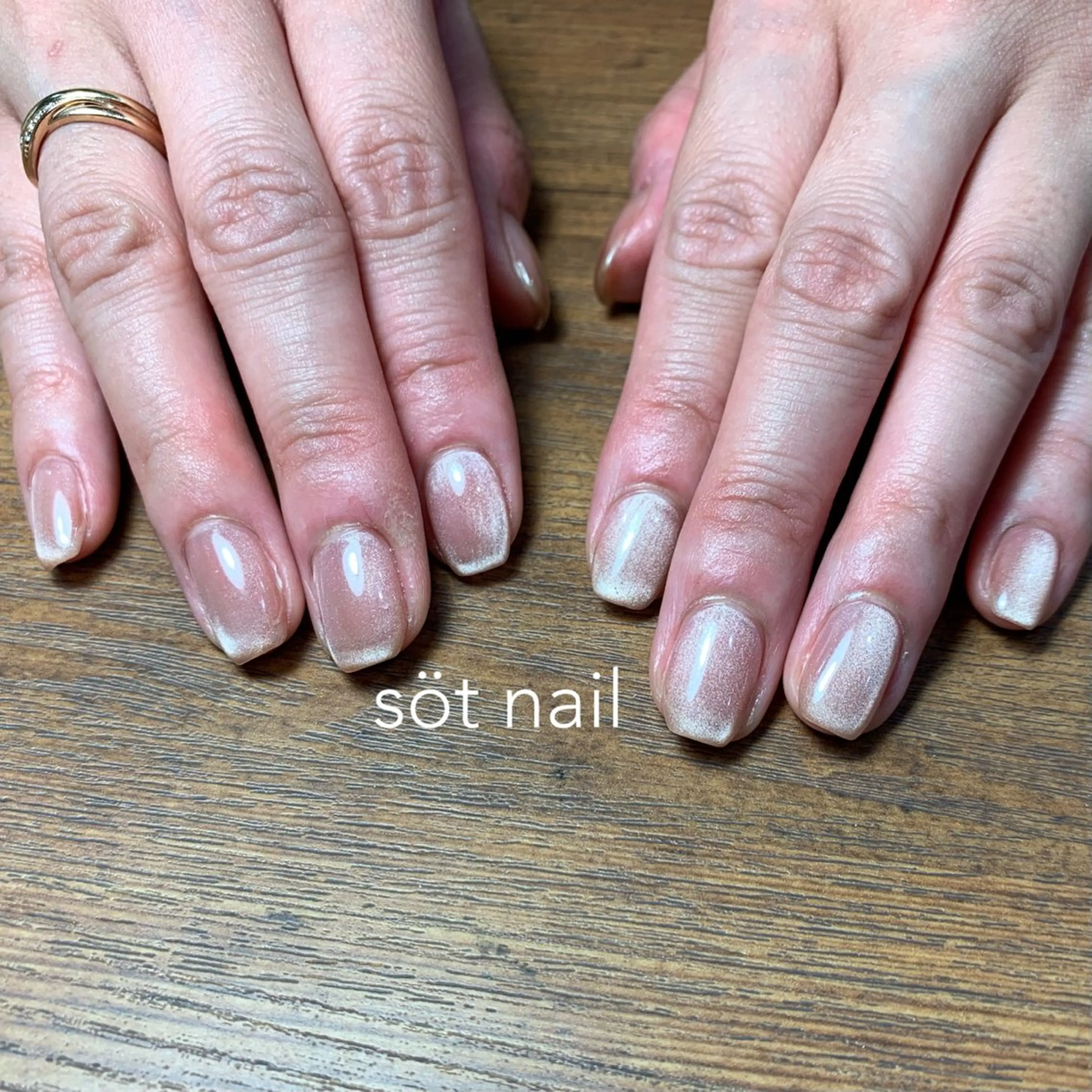 ネイル マグネットネイル söt nail所属・岡田 恵美のネイルデザイン