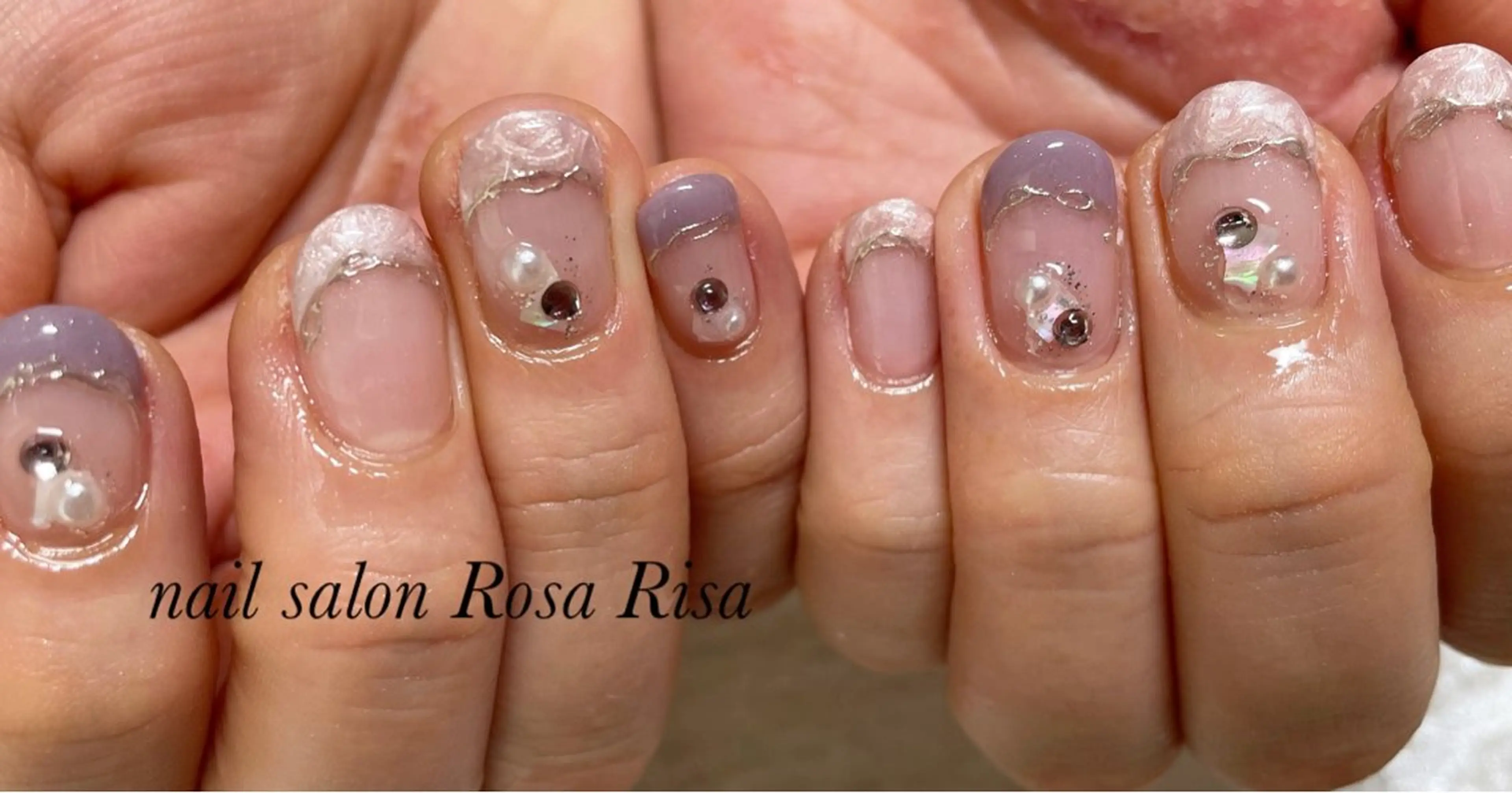 ネイル ハンドネイル ネイルスタジオ シェイクユアハンズのネイルデザイン