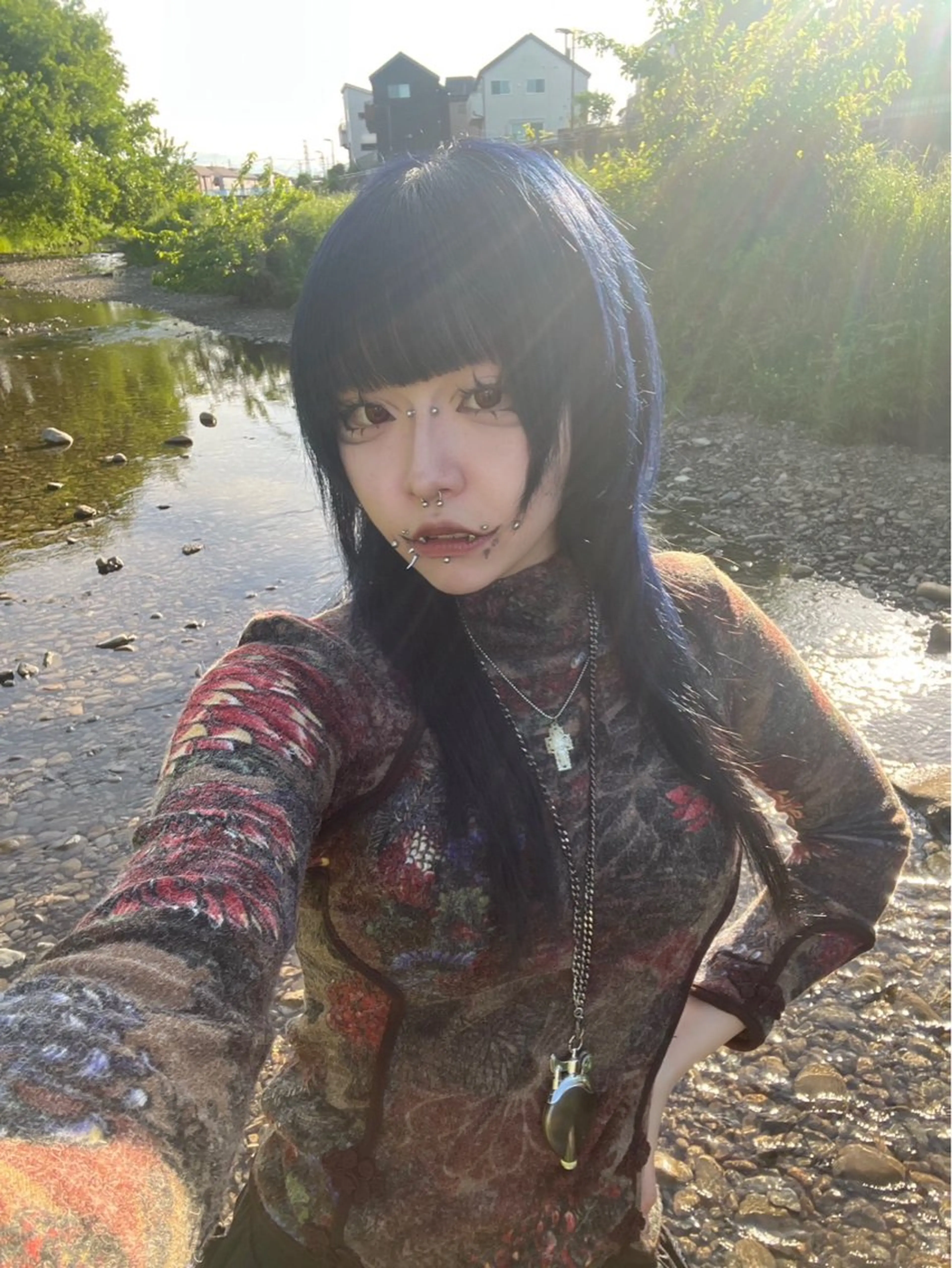 ロング SHIN レイヤー‪‪カットのヘアスタイル