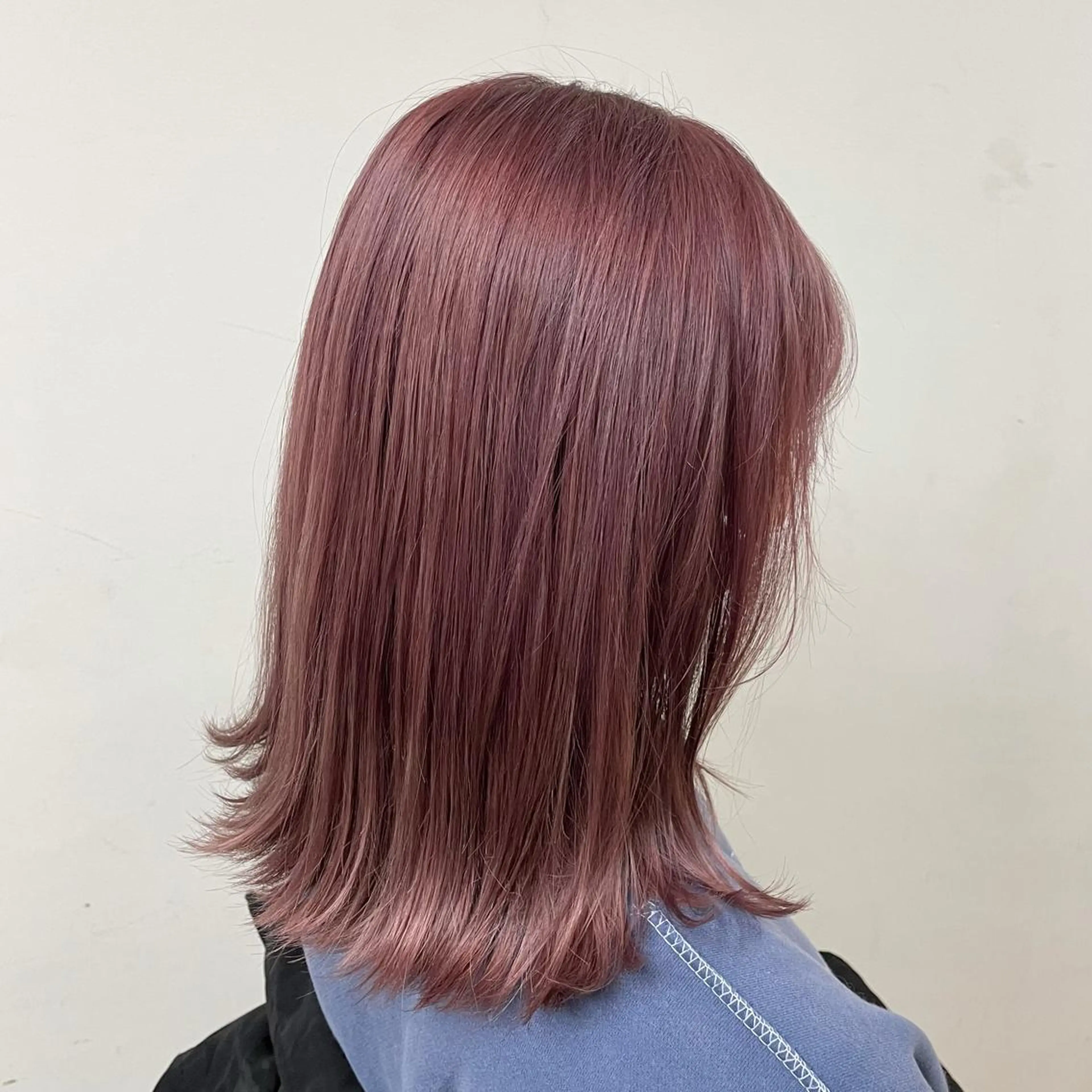 セミロング カラー ヘアアレンジ maoブリーチ無し 似合わせカラーのヘアスタイル