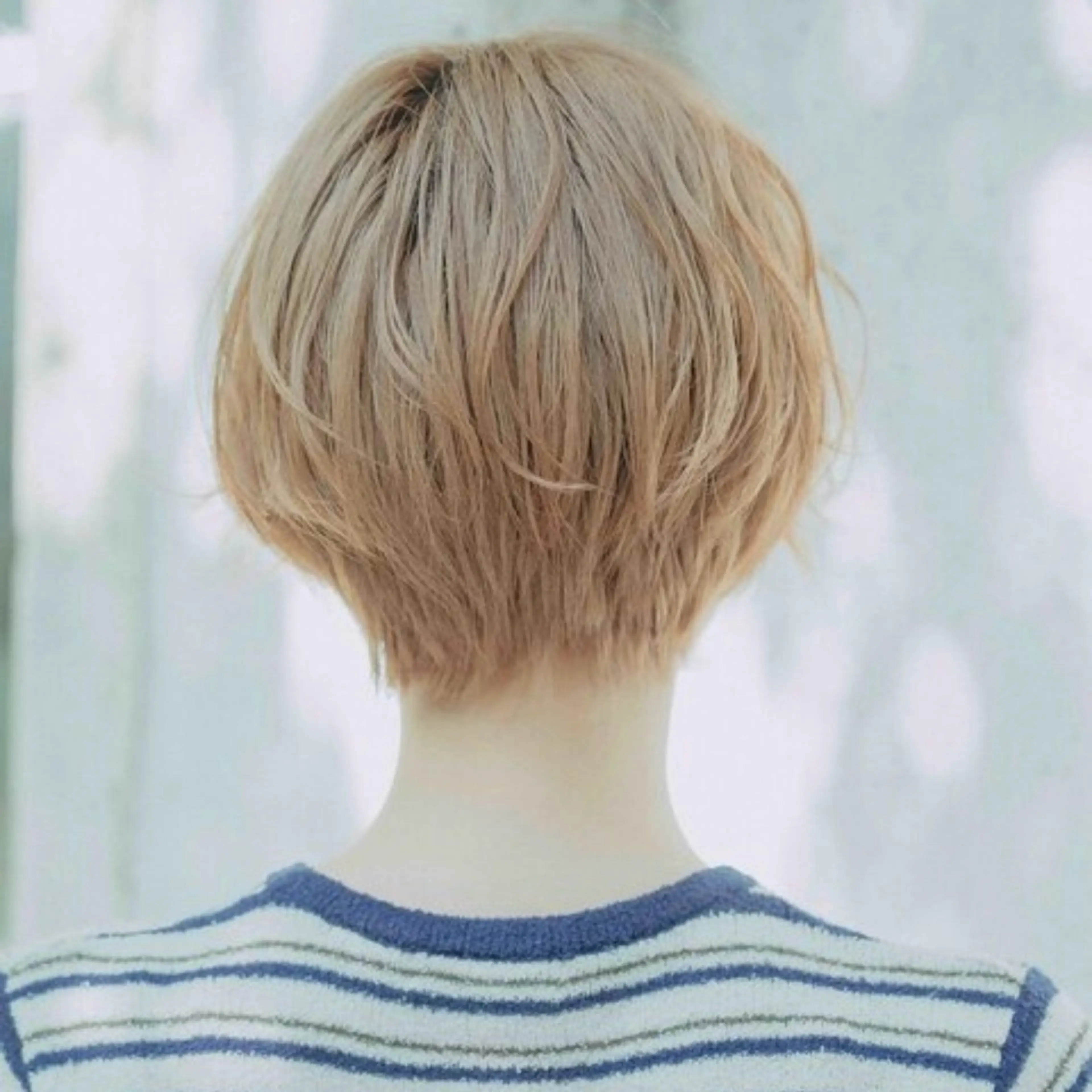 ショート カラー ハイトーン🌟/ ボブ💫我如古のヘアスタイル