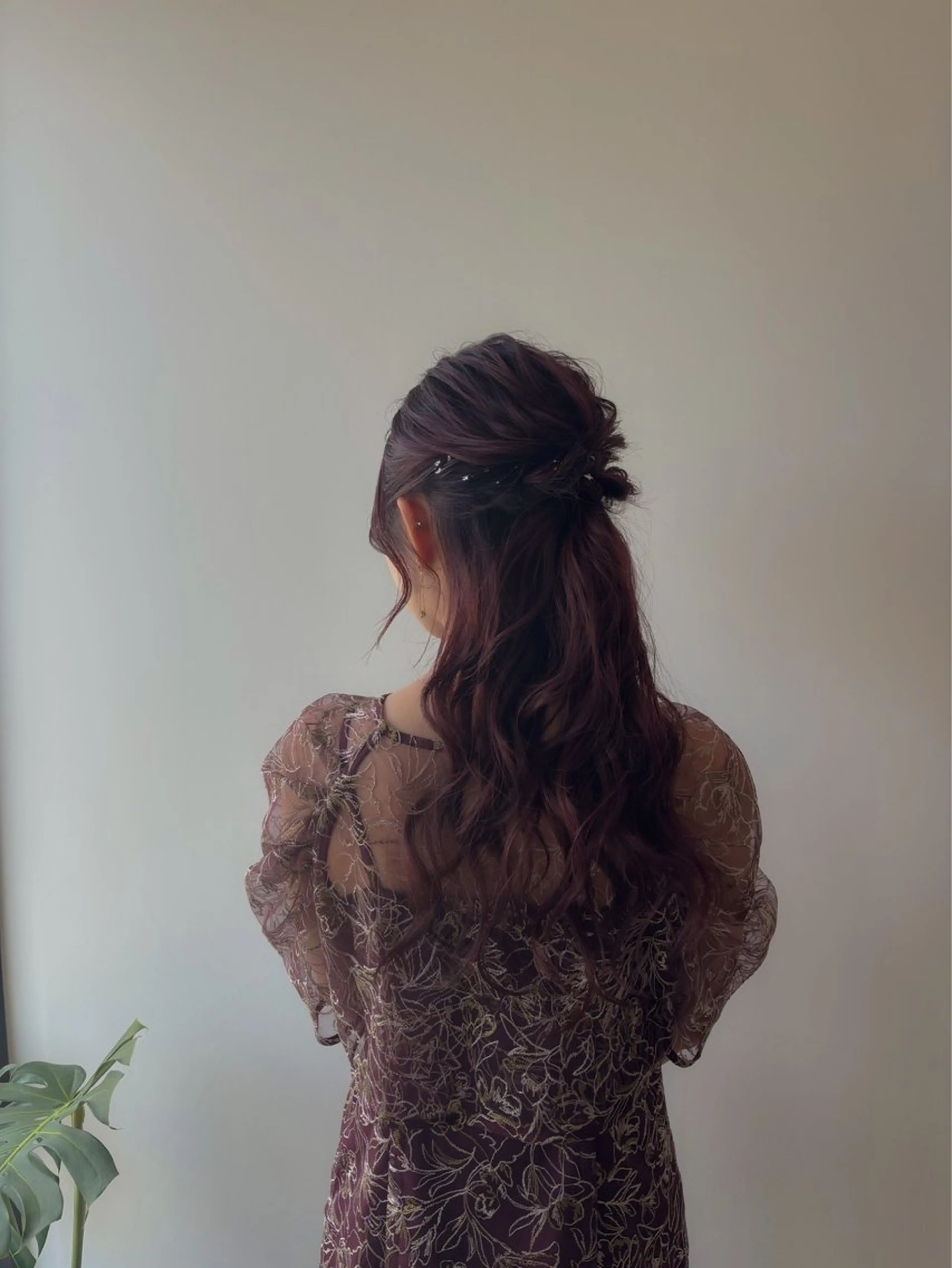 ヘアアレンジ ハーフアップ 結婚式・ブライダル plus HAIR いずみのヘアスタイル