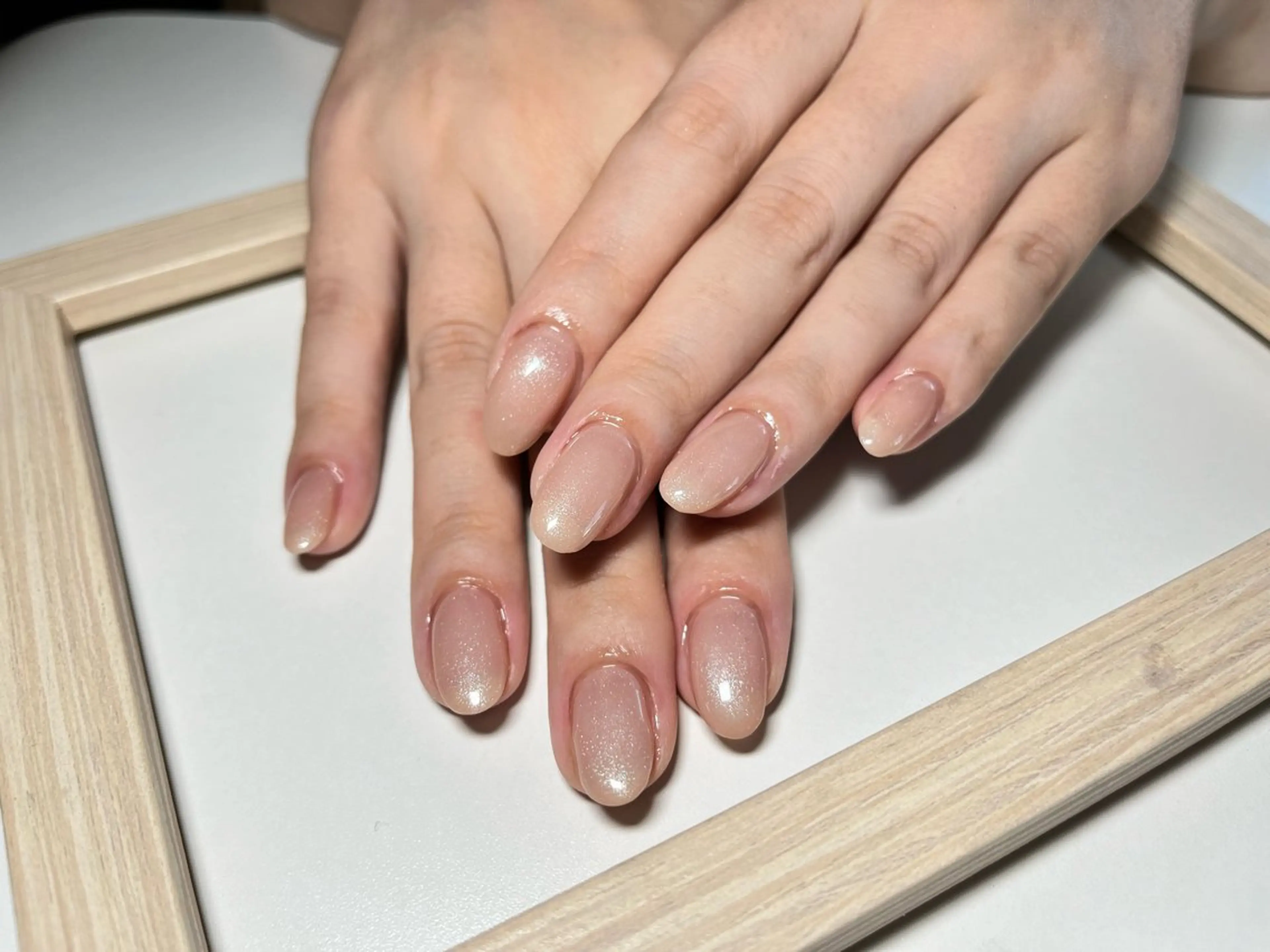 ネイル キラキラネイル オフィスネイル ワンカラーネイル Nail Salon Caco所属・Nail salon Caco.のネイルデザイン