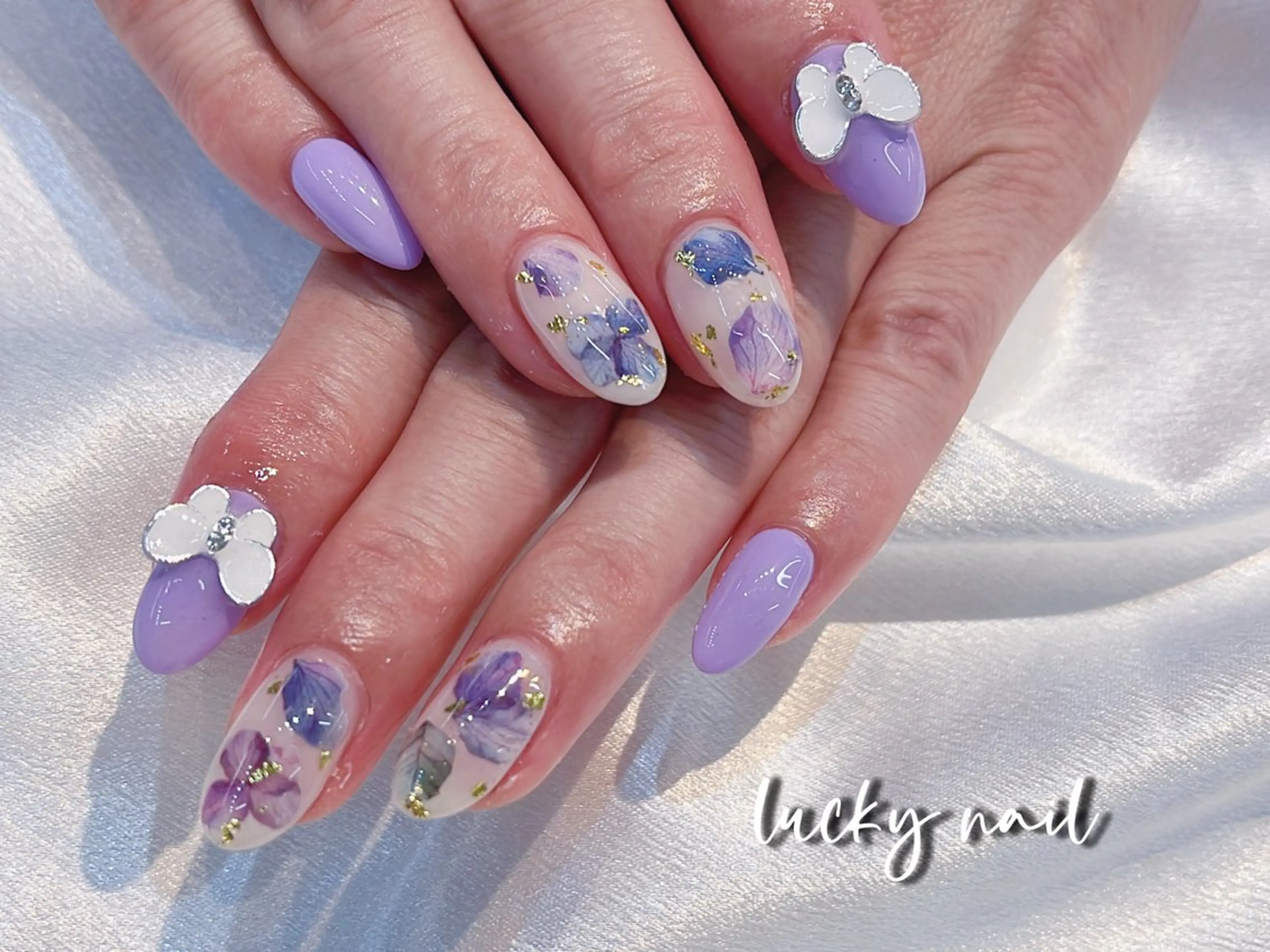 ネイル アートネイル チークネイル 長さ出し フットネイル ジェルネイル ハンドネイル ハンドケア ラッキーネイルサロン 西川口東口店のネイルデザイン