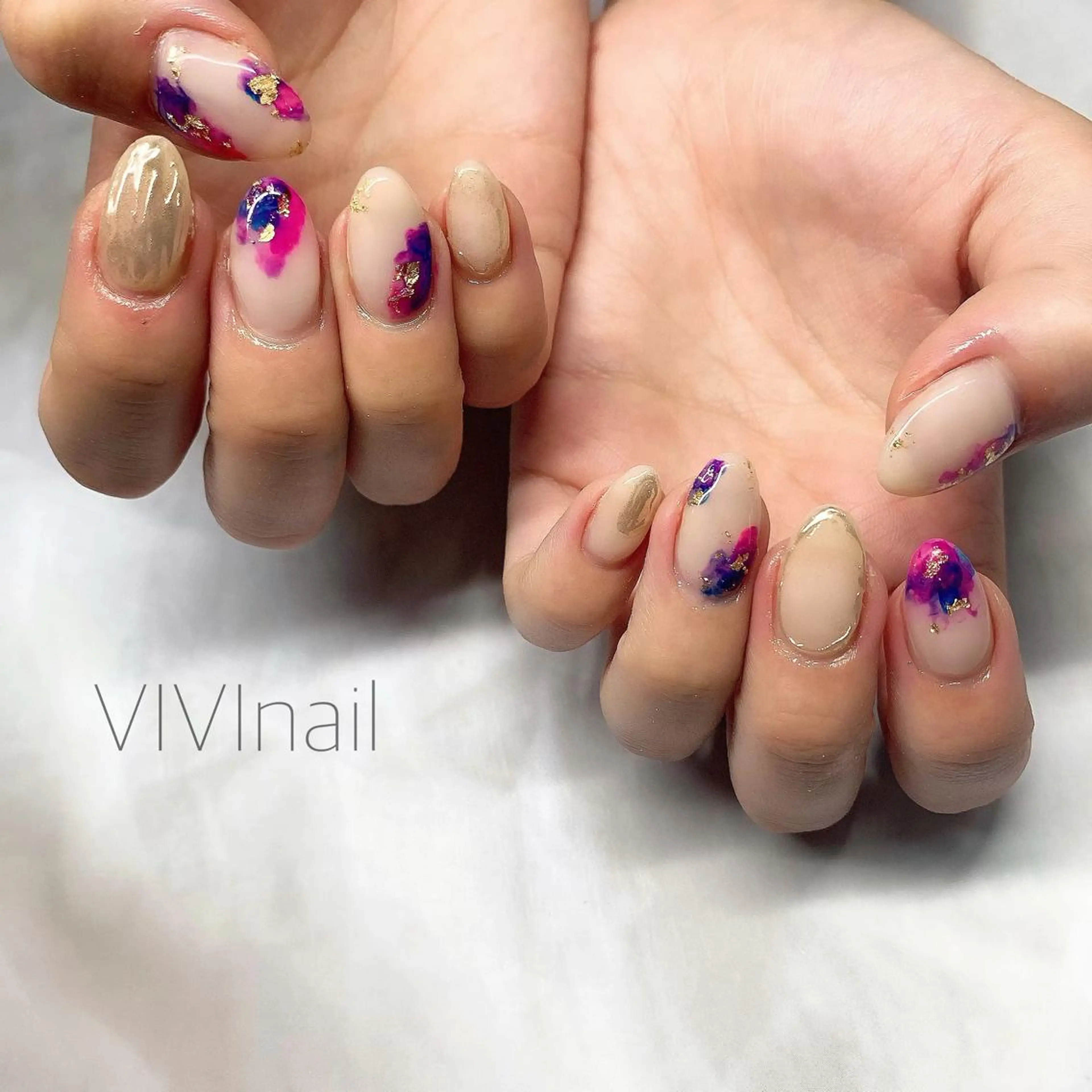 ネイル ニュアンスネイル ハンドネイル vivi nailのネイルデザイン