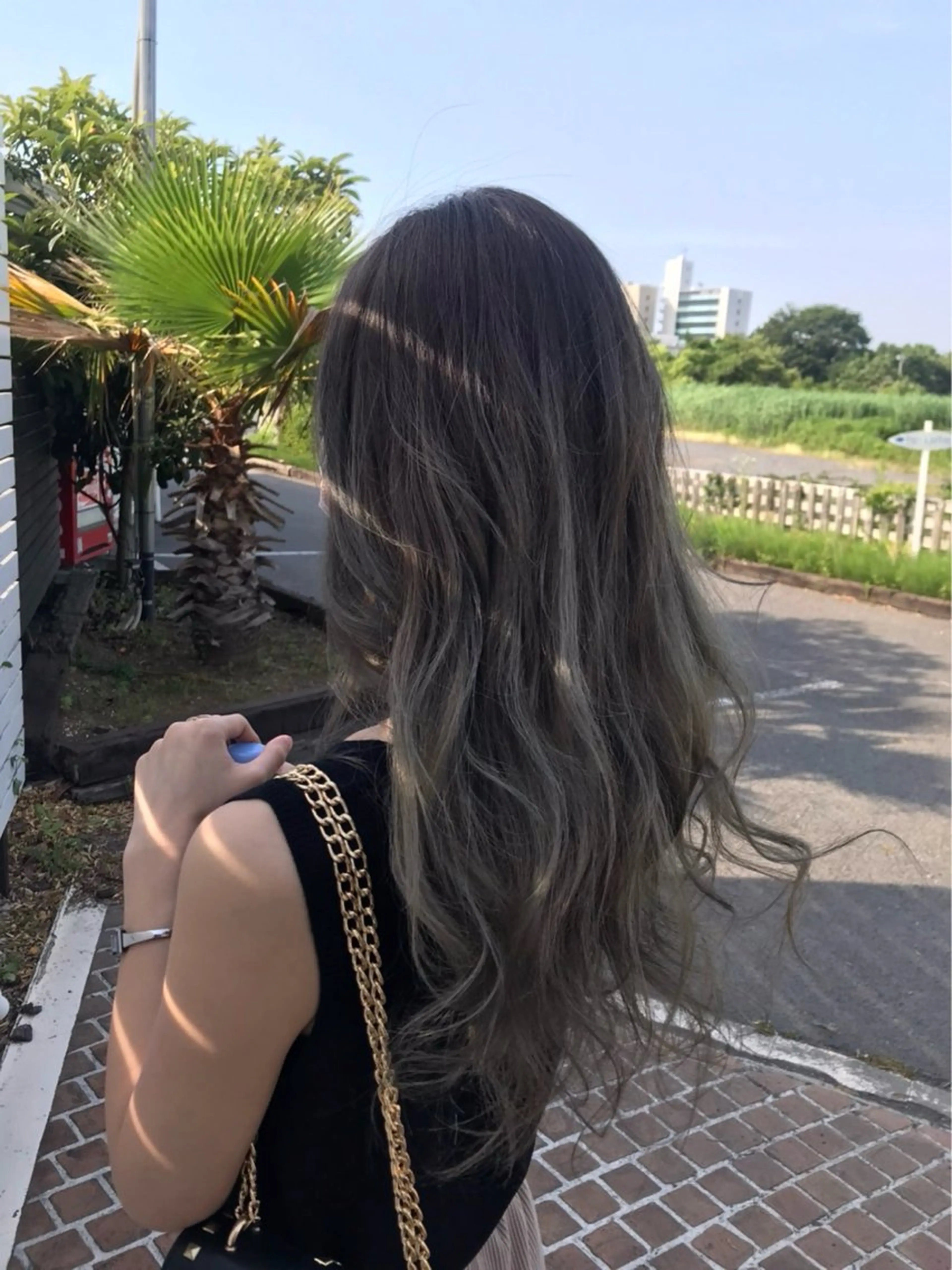 ロング カラー 中川原 大介のヘアスタイル