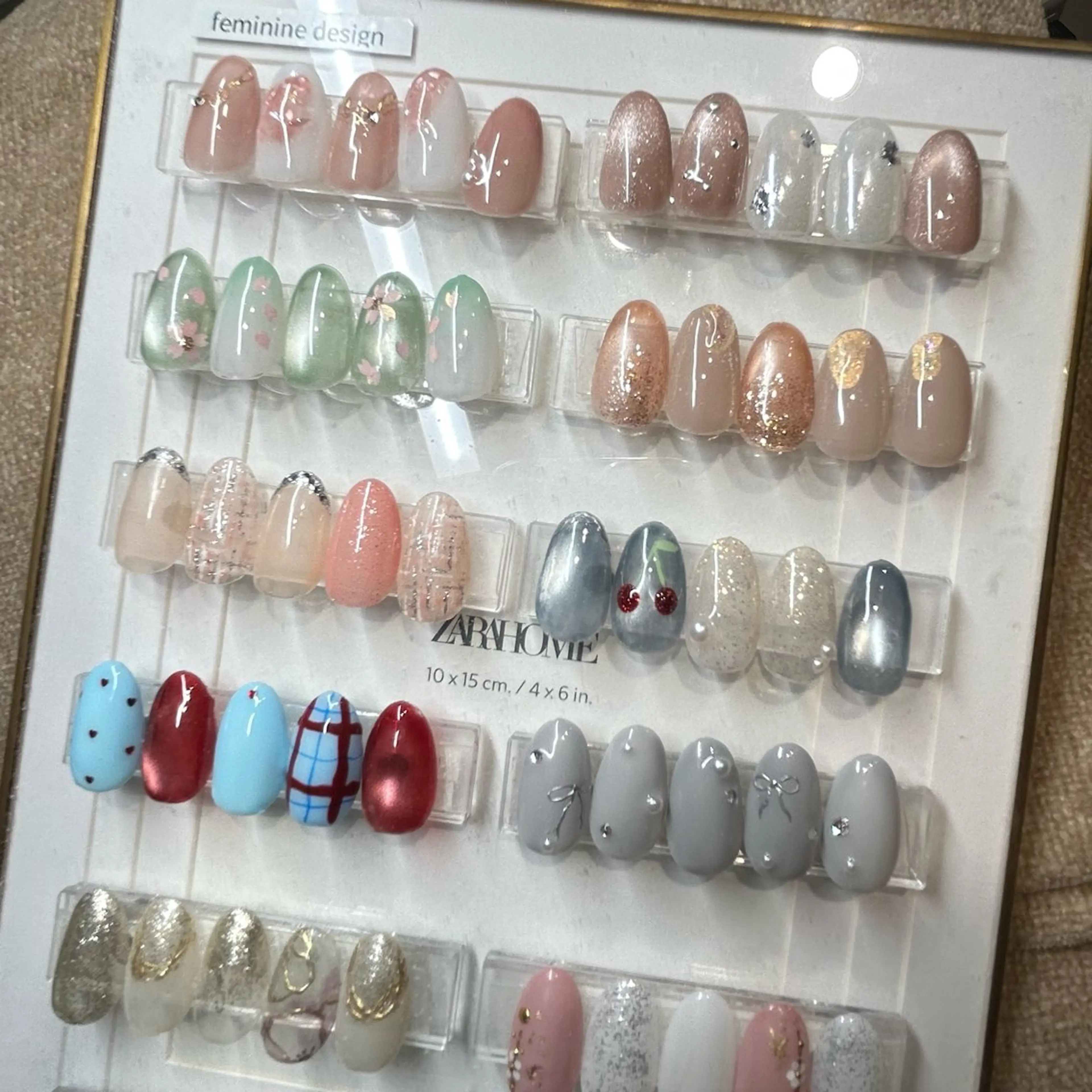 ネイル ハンドネイル &robe Nanaのネイルデザイン