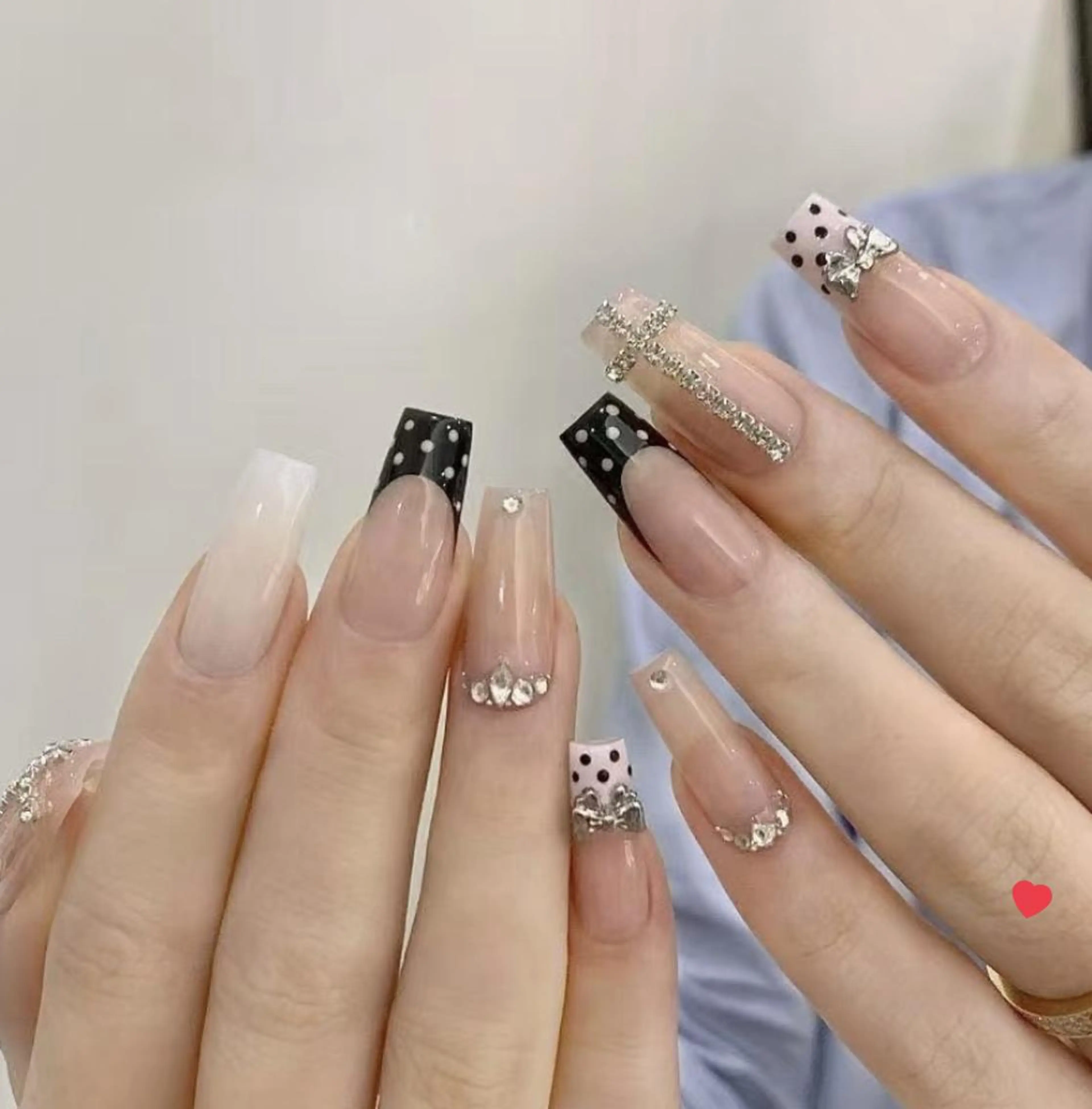 ネイル ハンドネイル 🎀 NaNa_nailのネイルデザイン
