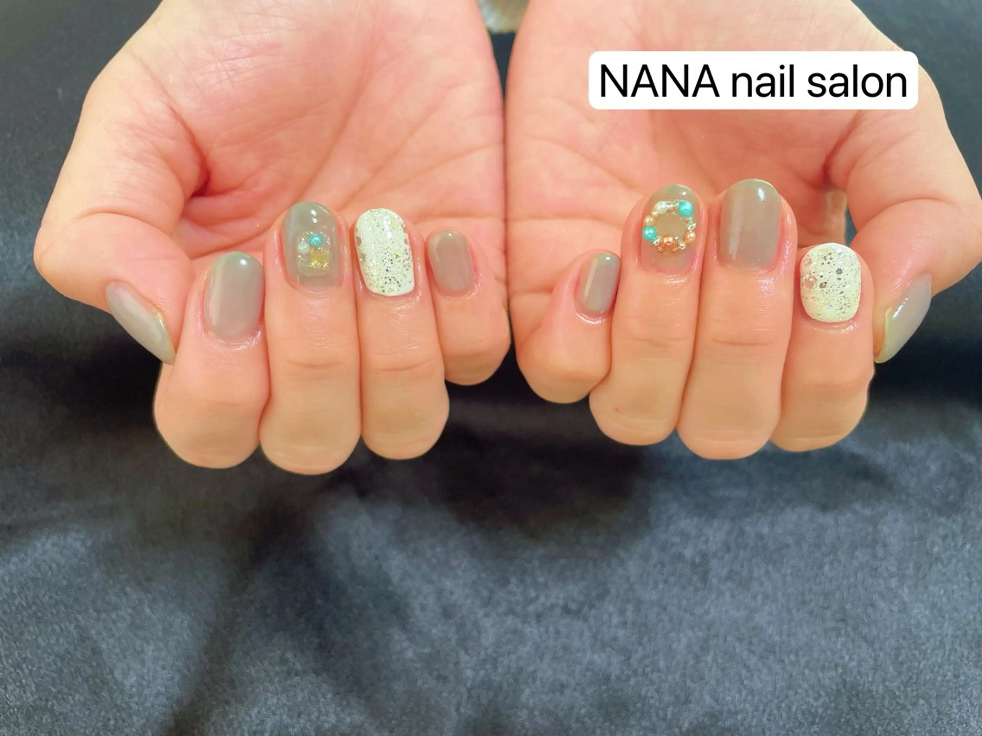 ネイル 冬ネイル クリスマス ハンドネイル NANA nail salonのネイルデザイン