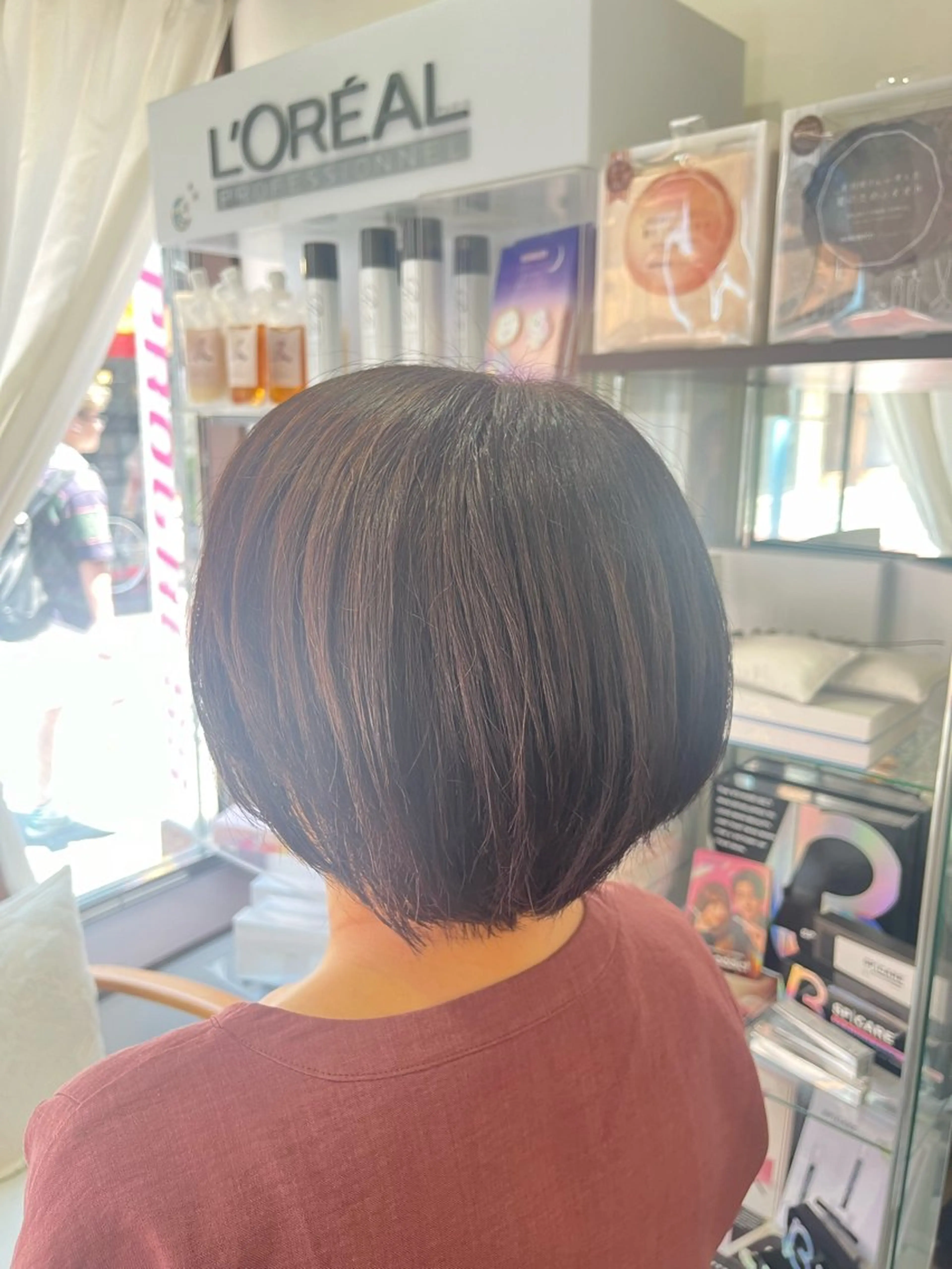 カラー 伊部 しづきのヘアスタイル