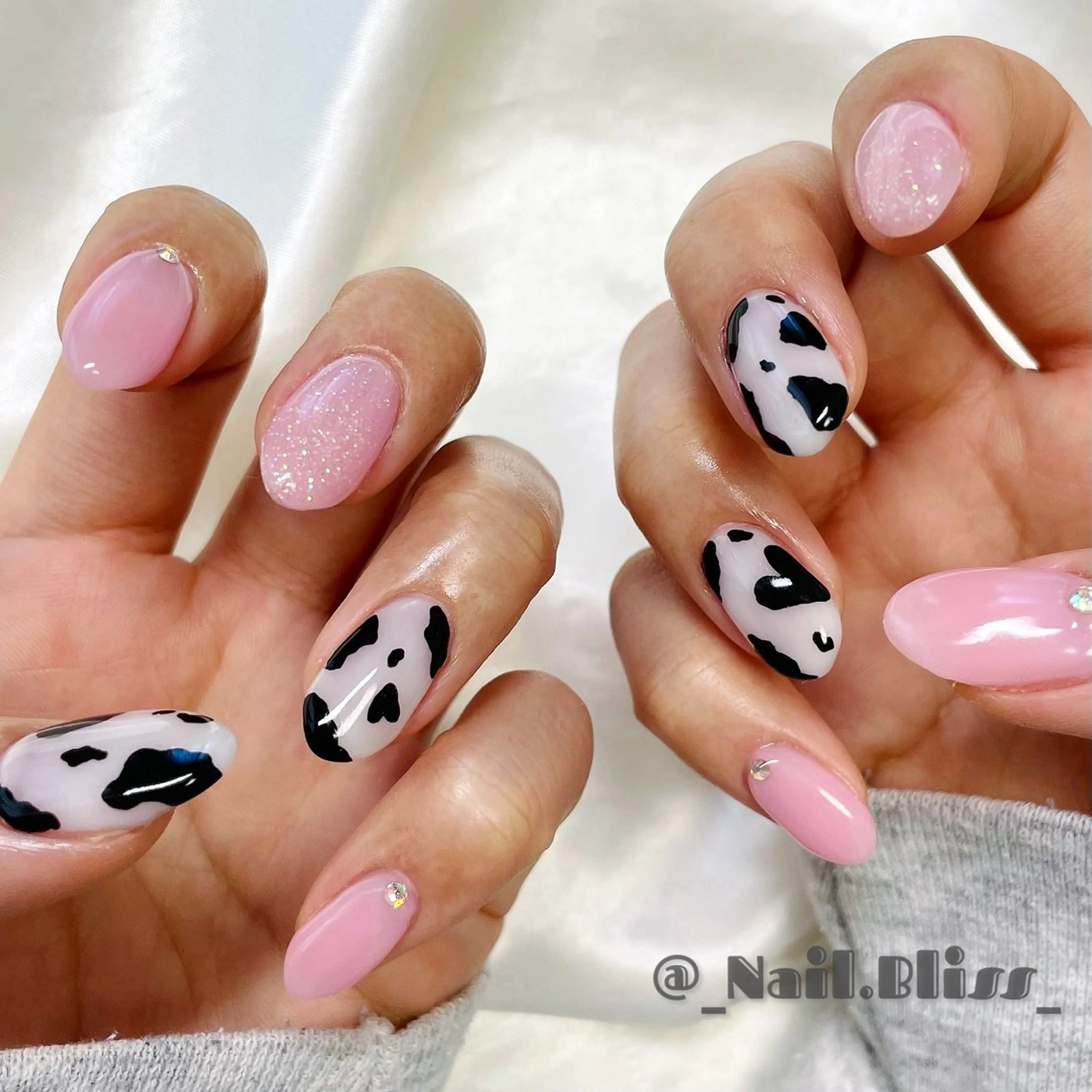 ネイル ハート ハンドネイル NAIL BLISSのネイルデザイン