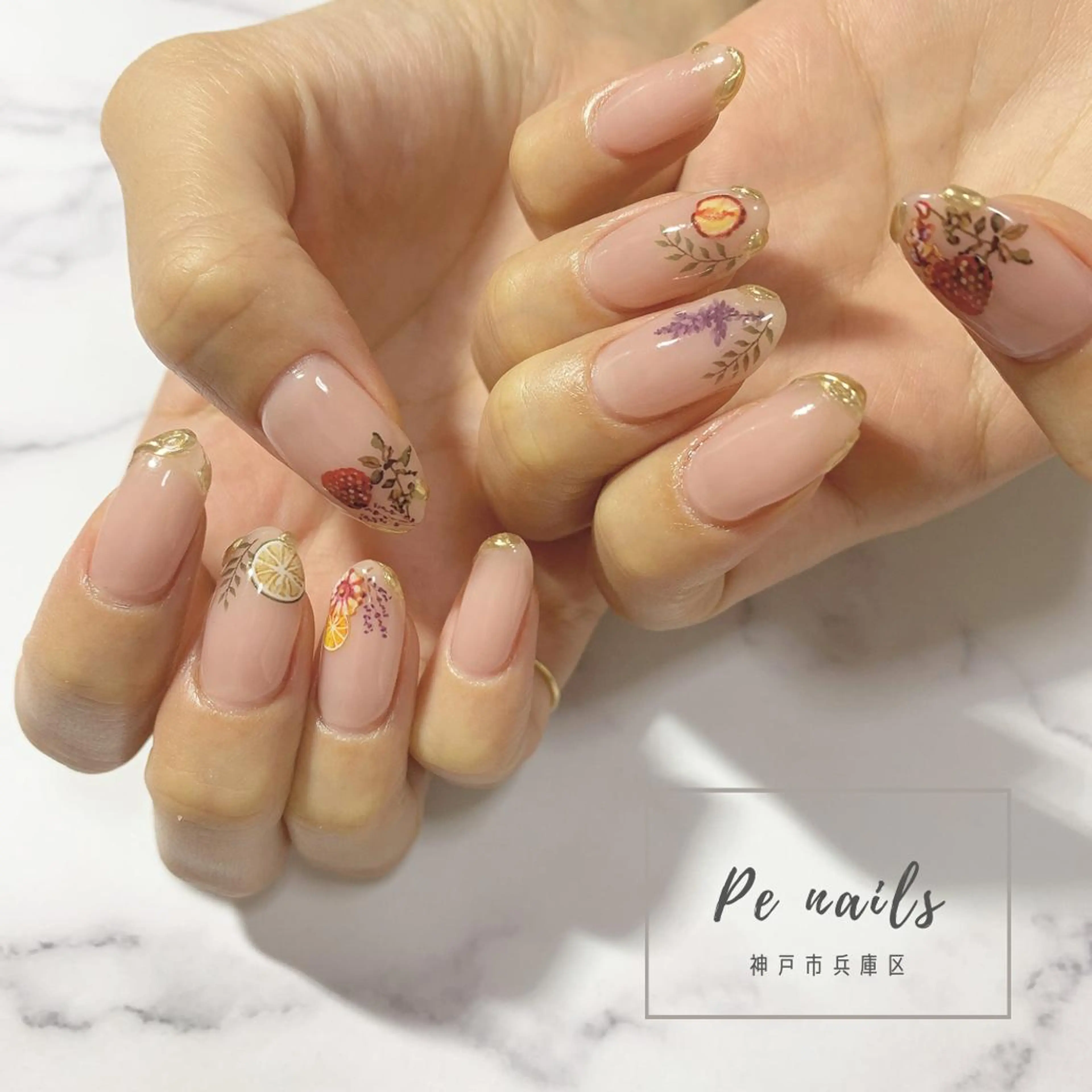 ネイル 神戸駅ネイルサロン PE NAILSのネイルデザイン
