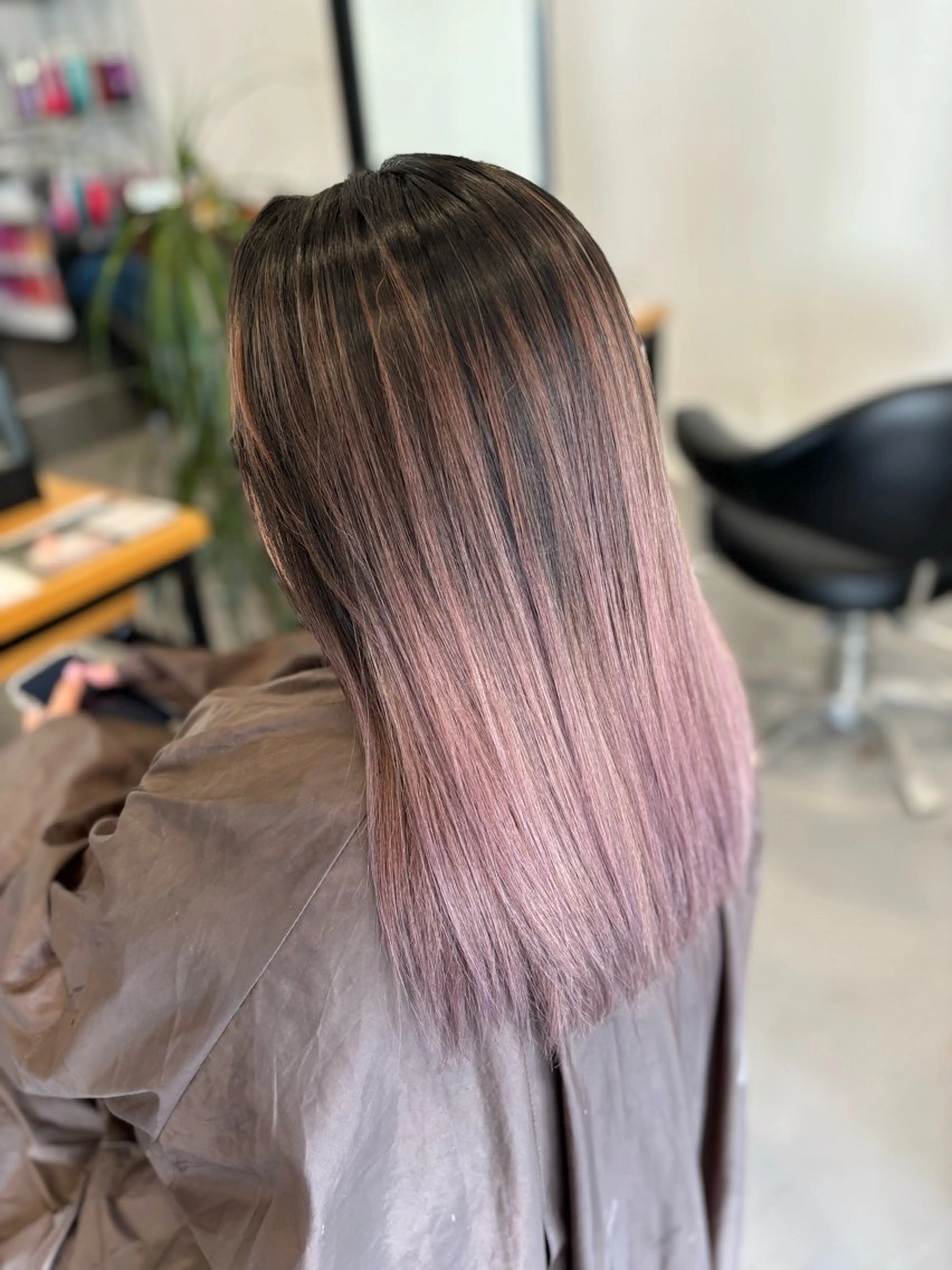 ミディアム ヘアカラー 橘 心実のヘアスタイル