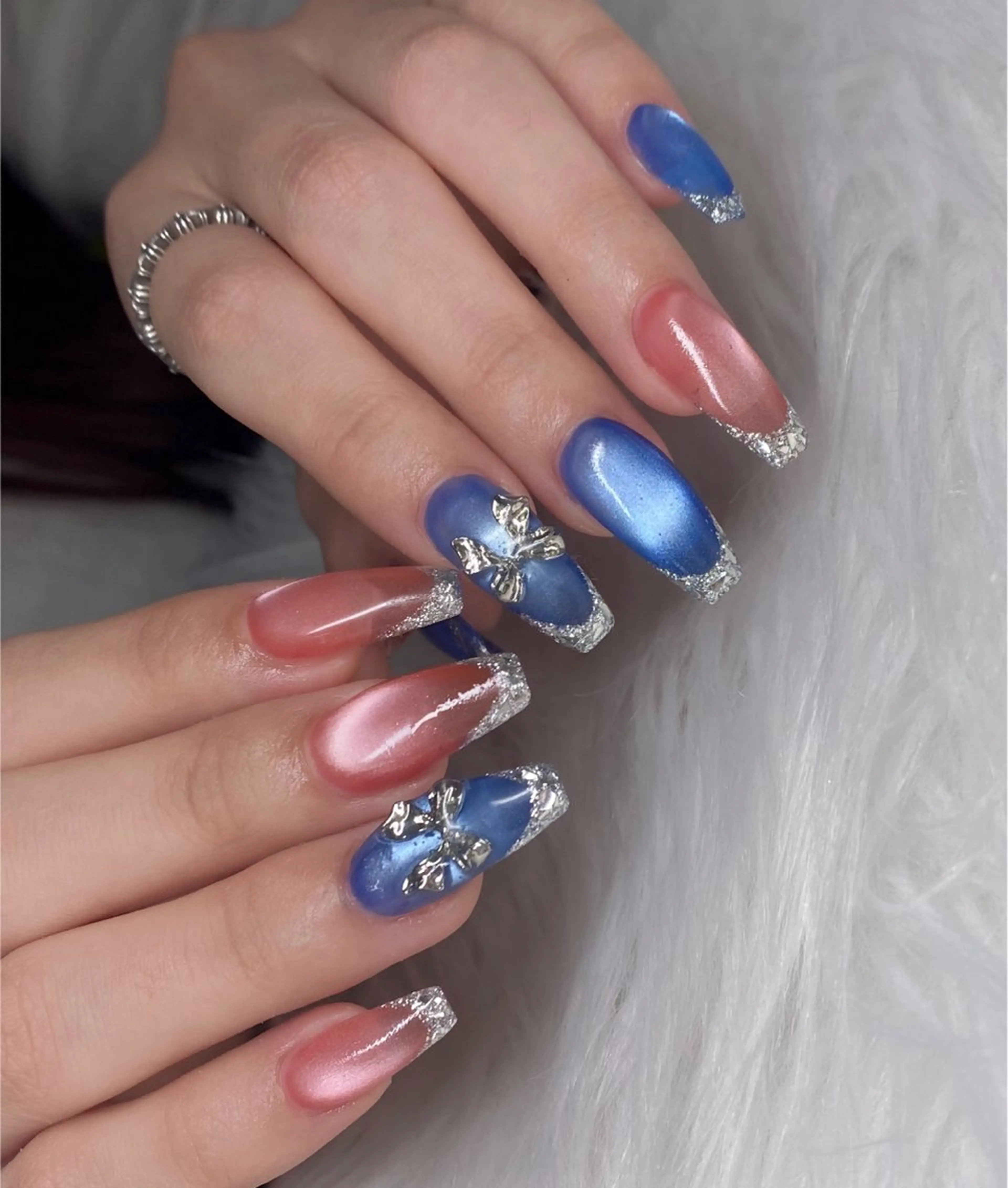 ネイル フレンチネイル ガラスフレンチ マグネットネイル ハンドネイル Bitty／ SENA⋆˙⟡ —のネイルデザイン