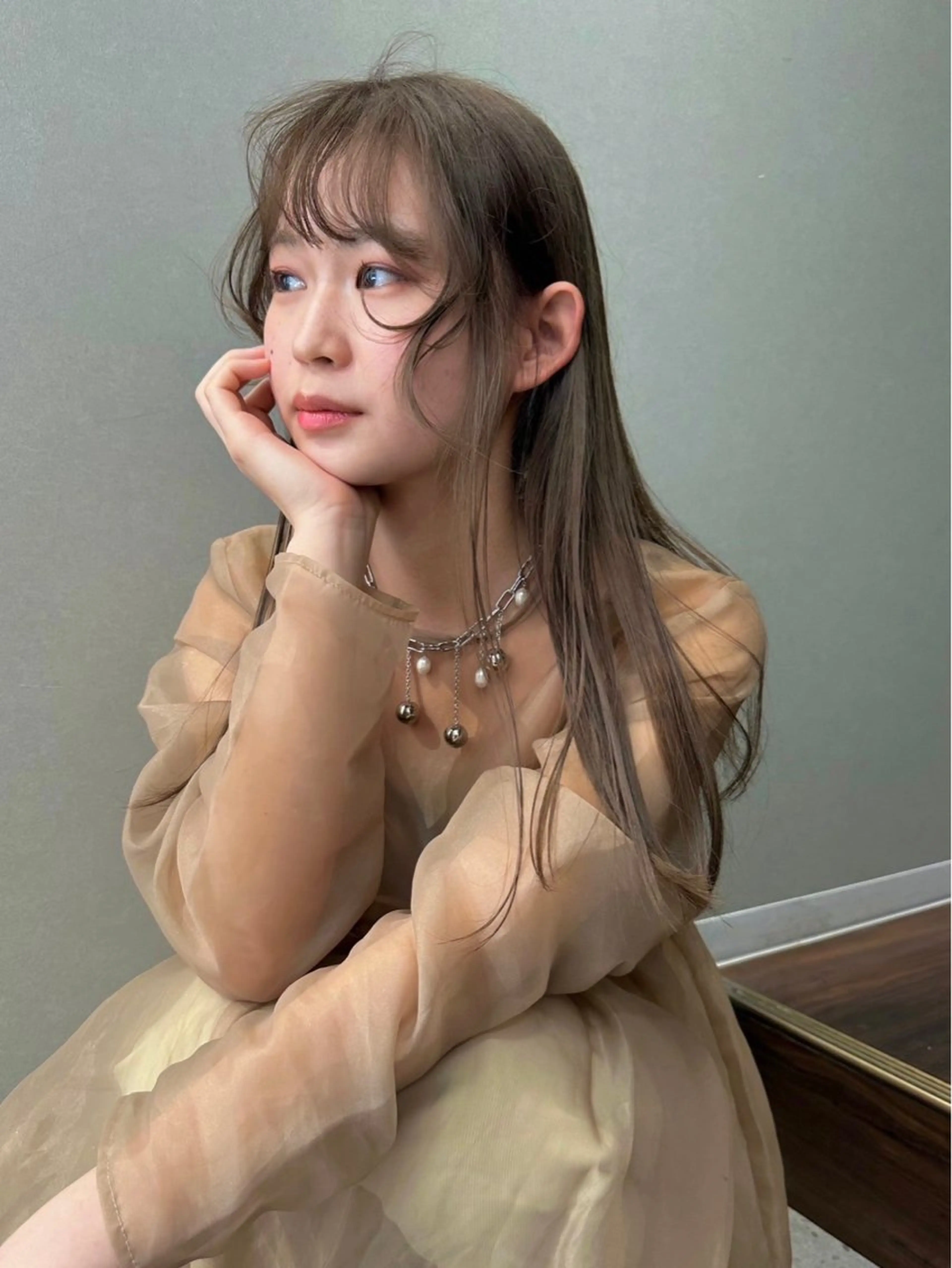 ミニモ学割　U24  カラー＋カラーケアトリートメント¥10570→¥8456の写真