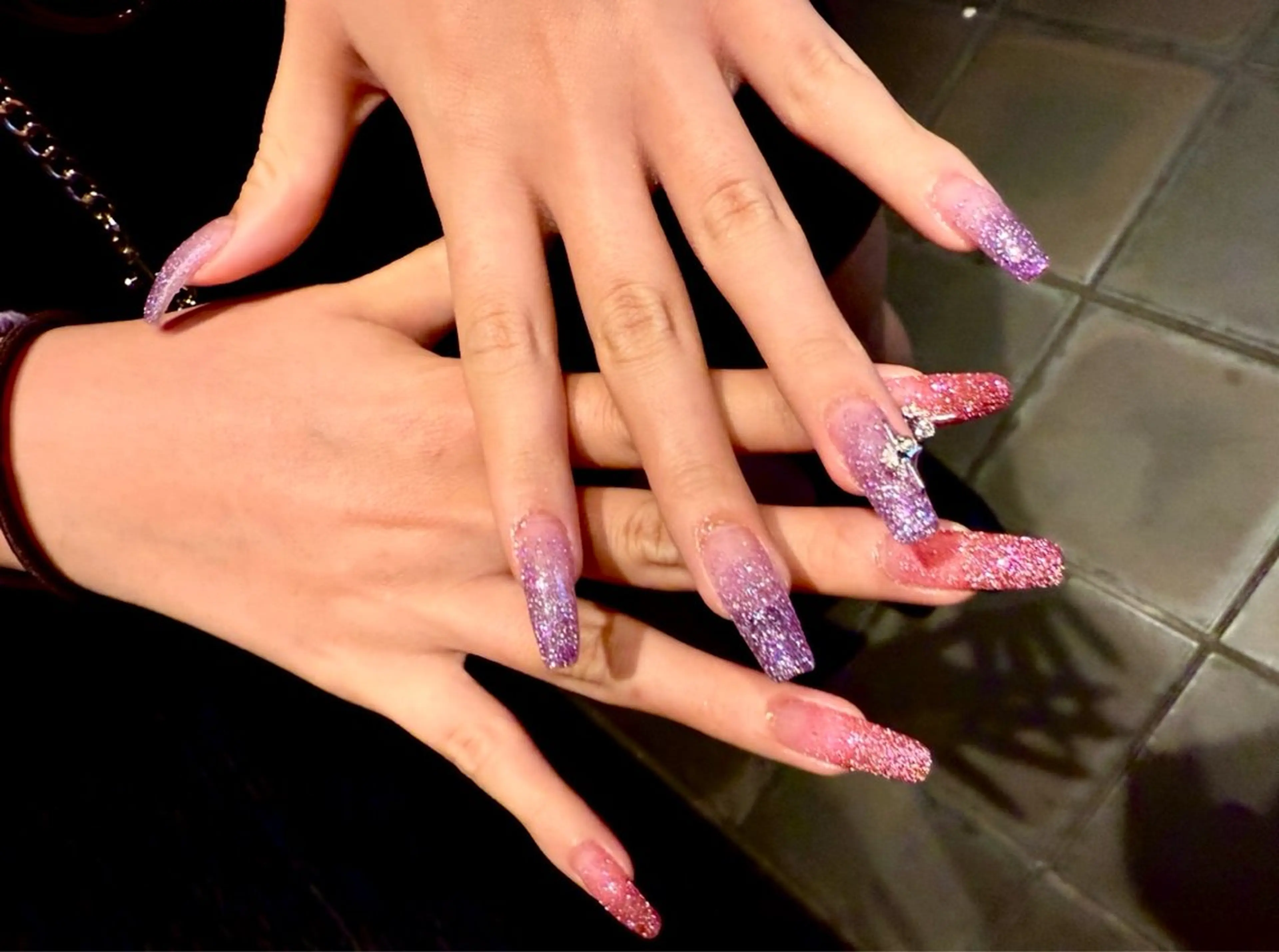 ネイル フラッシュネイル ロングネイル ハンドネイル ハンドケア Art Hanabi所属・Art Hanabi ミリのネイルデザイン