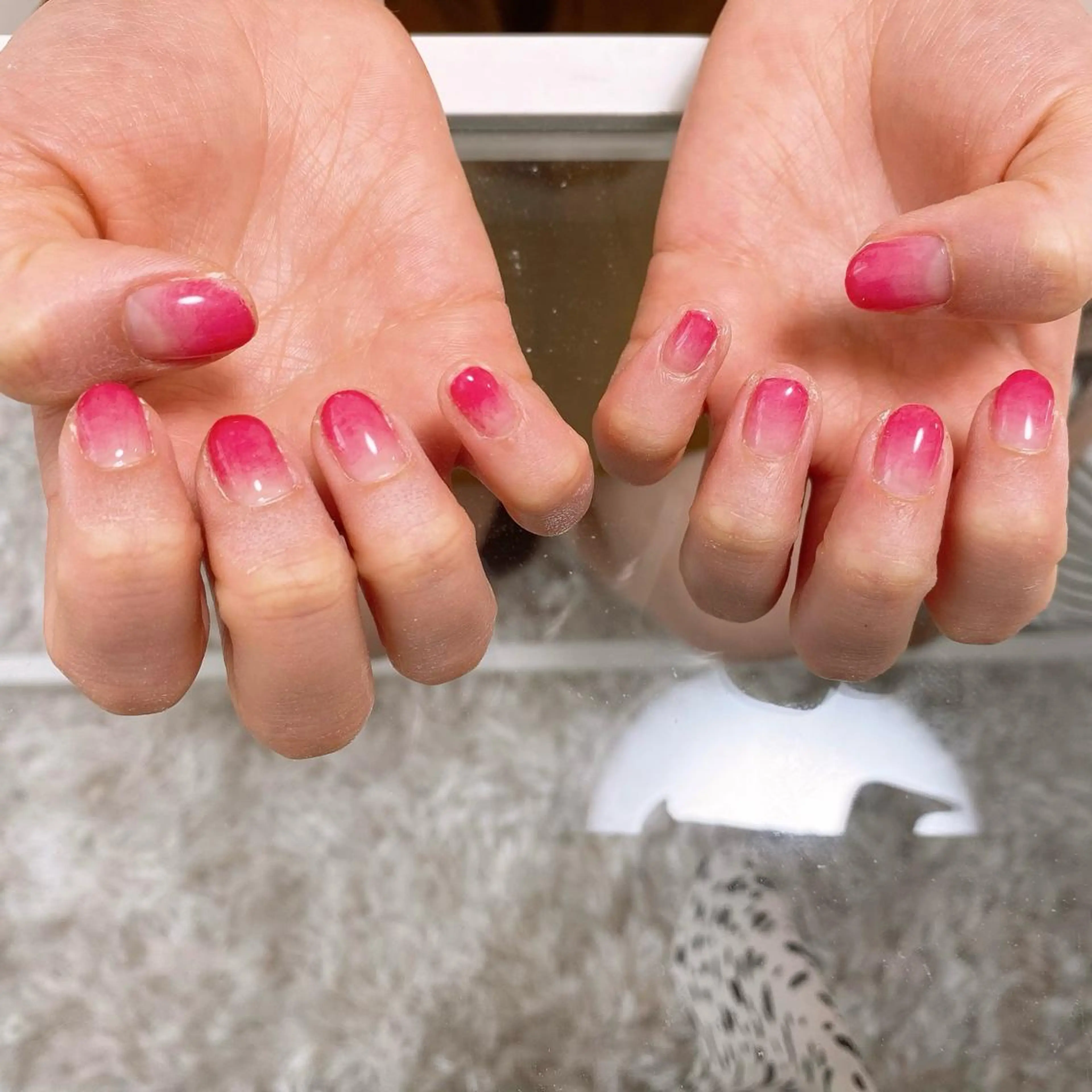 🌈グラデーションネイル(オフ込み)🌈の写真