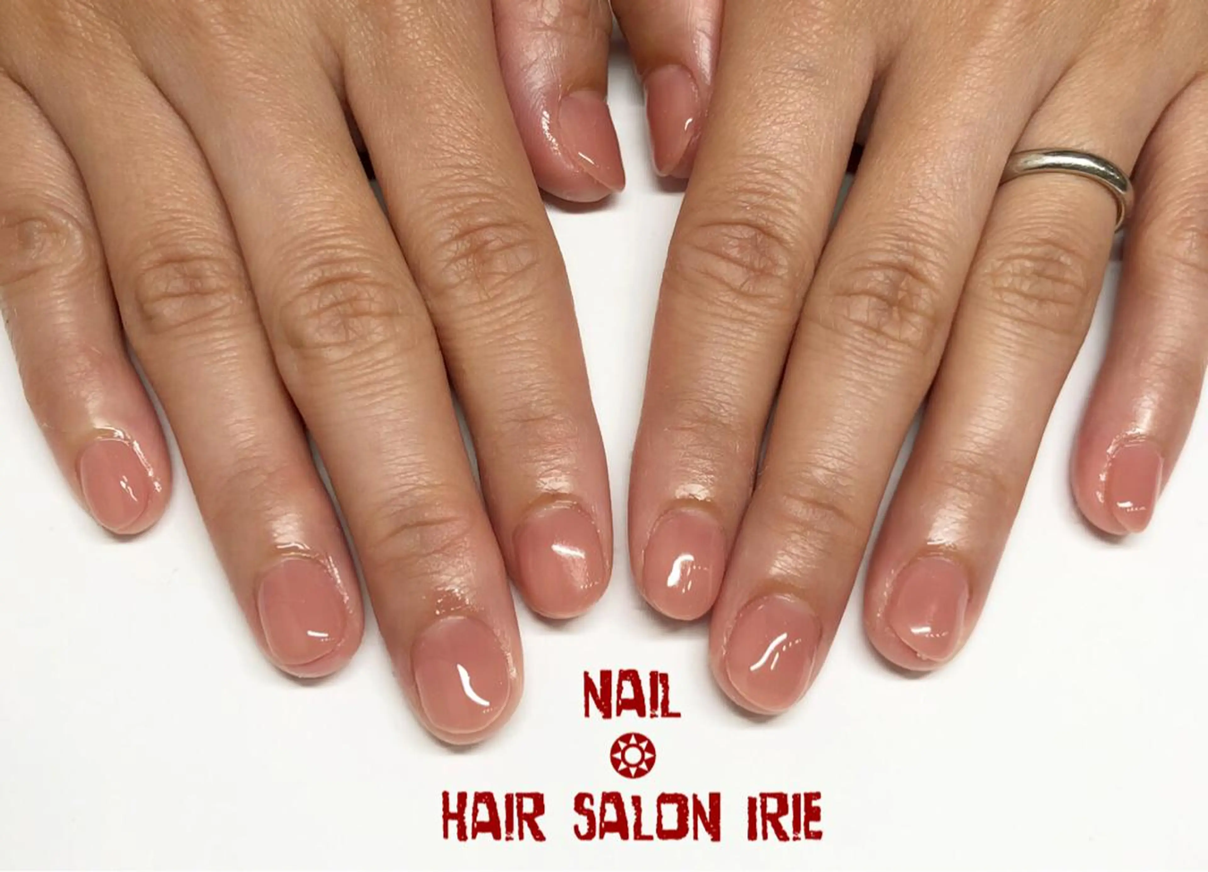 ネイル ハンドネイル ハンドケア Hair salon Irie所属・與儀 知佳のネイルデザイン