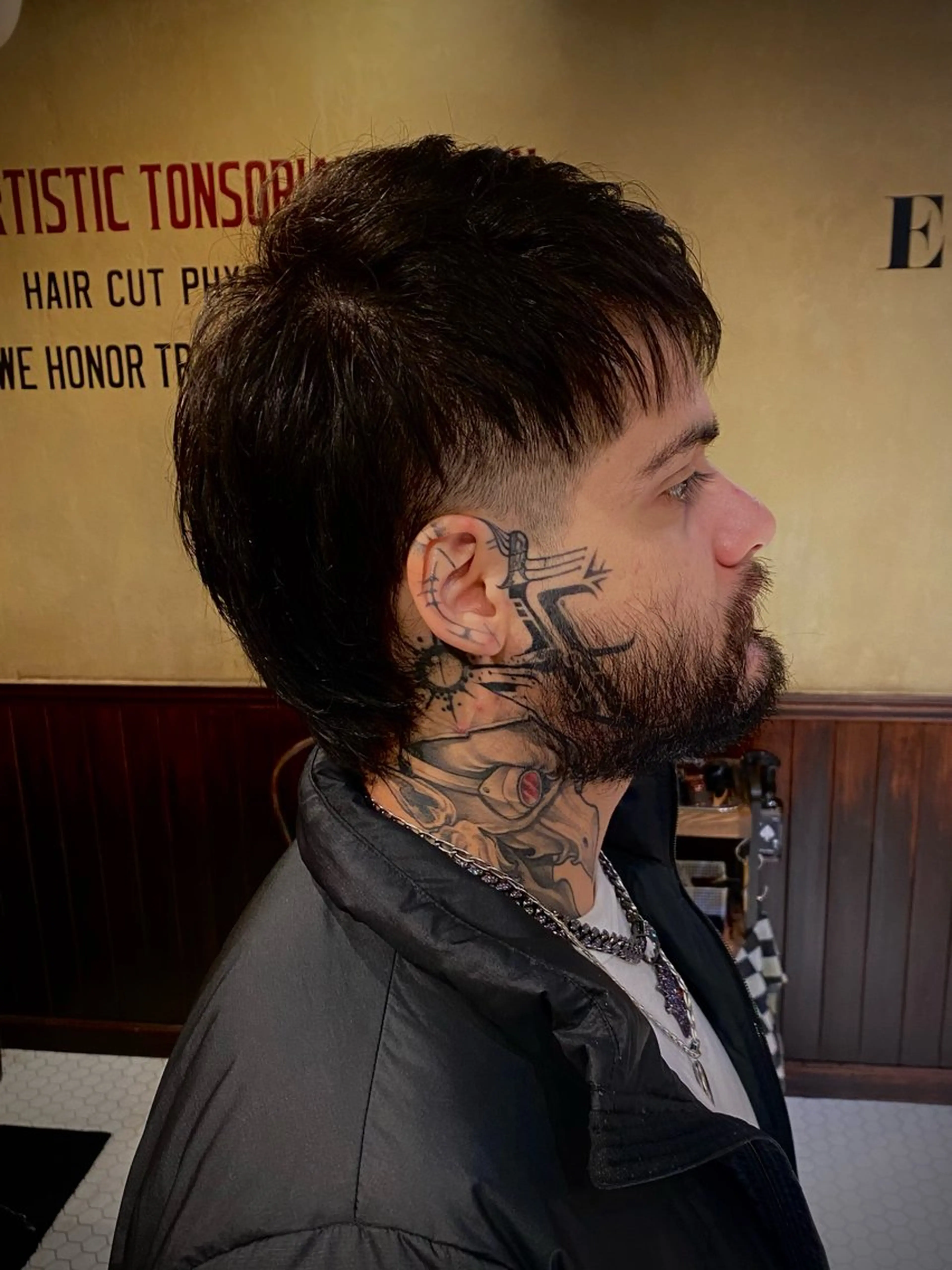 ミディアム メンズ EL BARBERO所属・El BARBEROのヘアスタイル