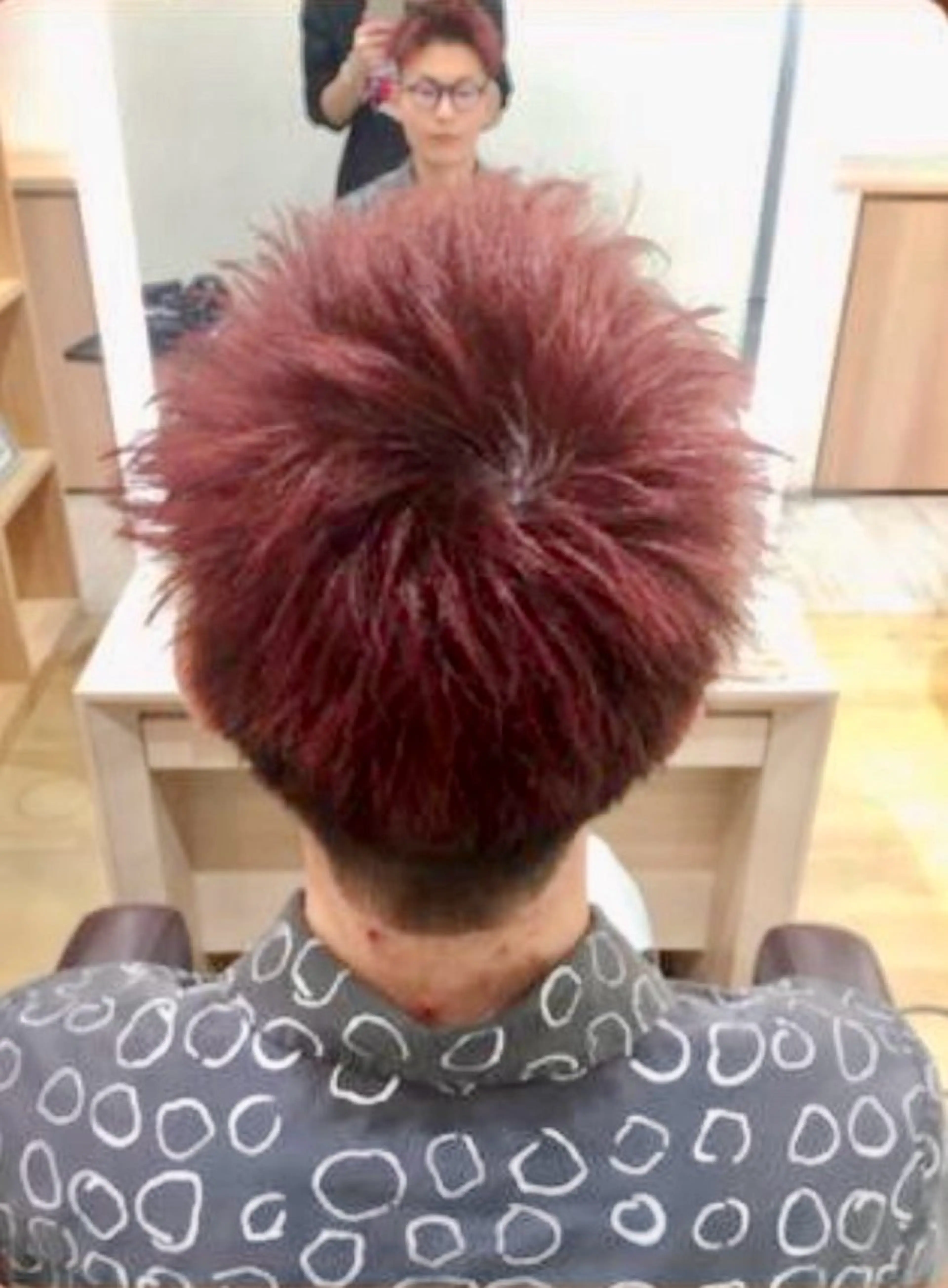 カラー メンズ スパイキーショート メンズカット／パーマ 牛尾丈のヘアスタイル