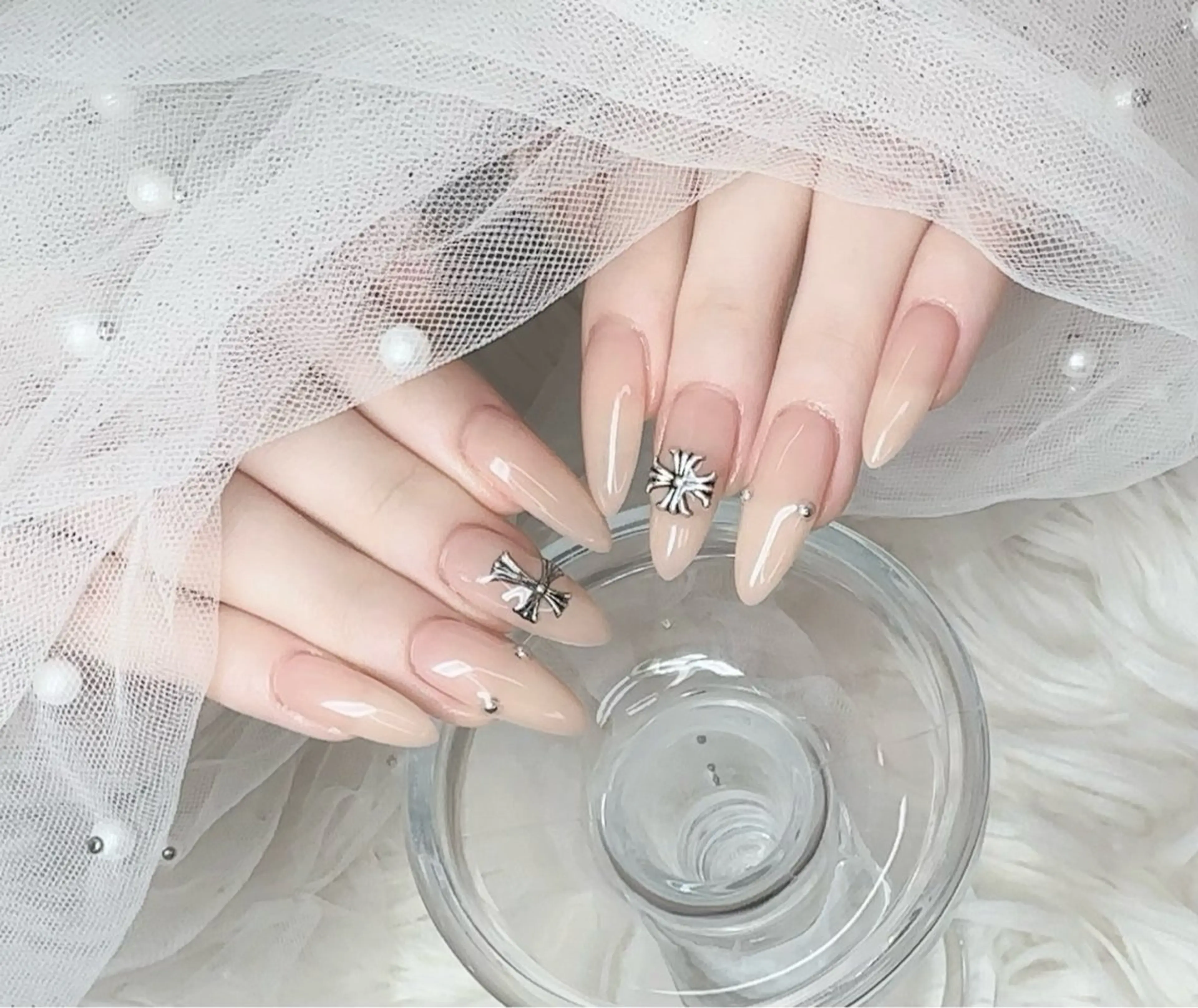 【当日予約限定】長さ出し10本➕ワンカラー➕パーツ2個(ソフトジェルオフ¥1000)¥9980の写真