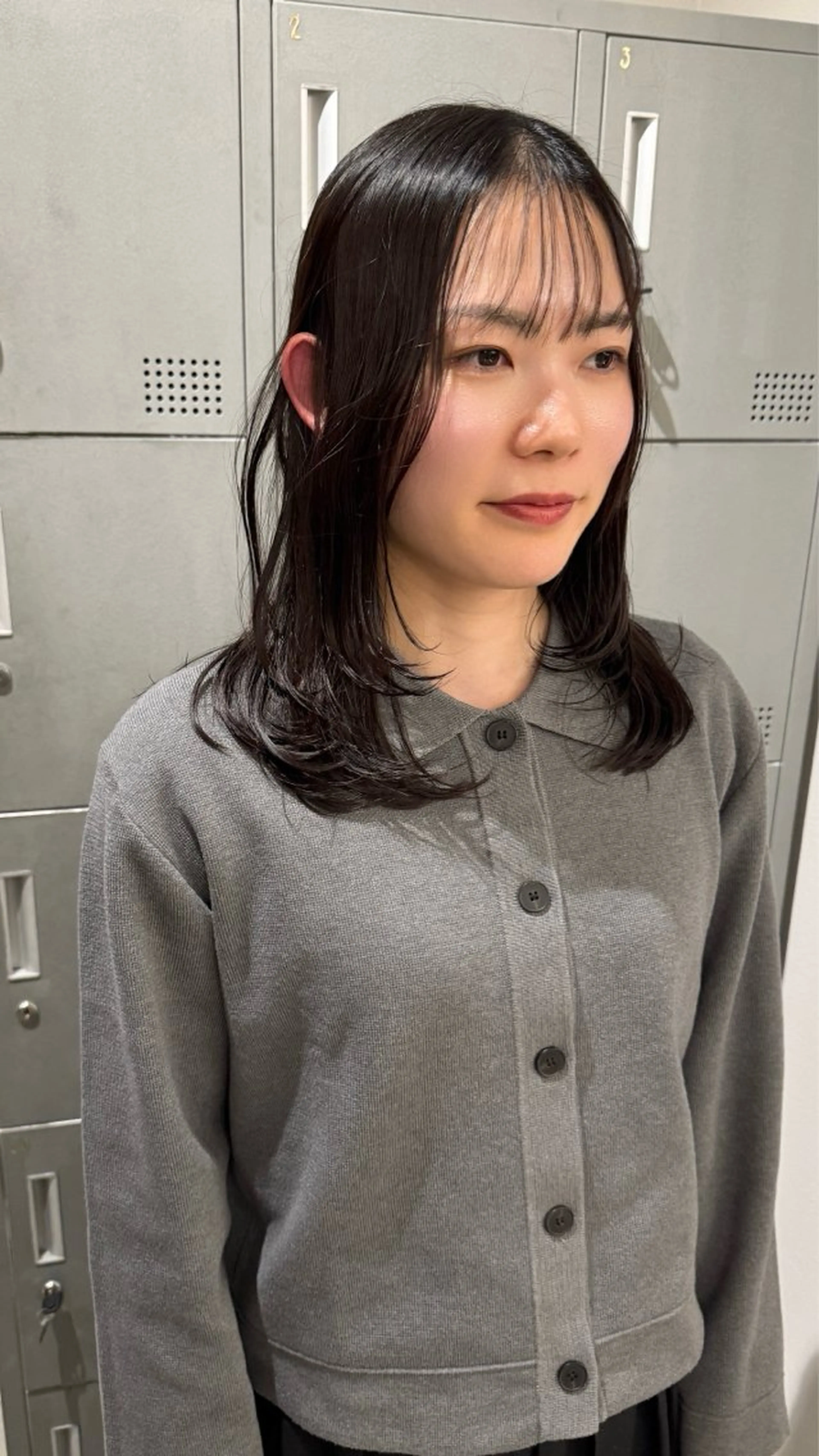 セミロング カット ヘアカラー 【天満1艶髪】潤艶/ 髪質改善🌹釣本竜哉のヘアスタイル