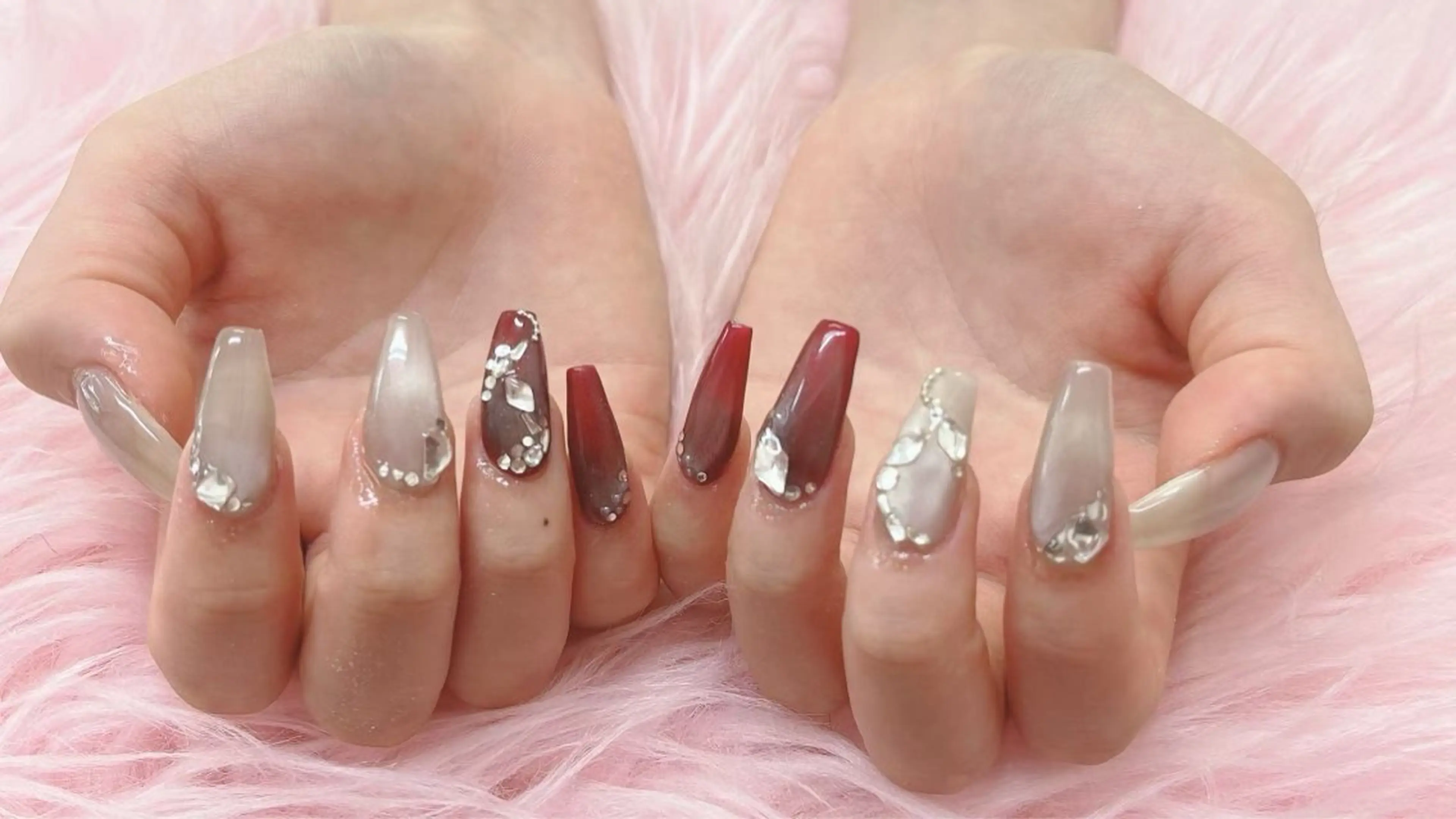 ネイル ハンドネイル ハンドケア 💜MIYA nail川崎店のネイルデザイン