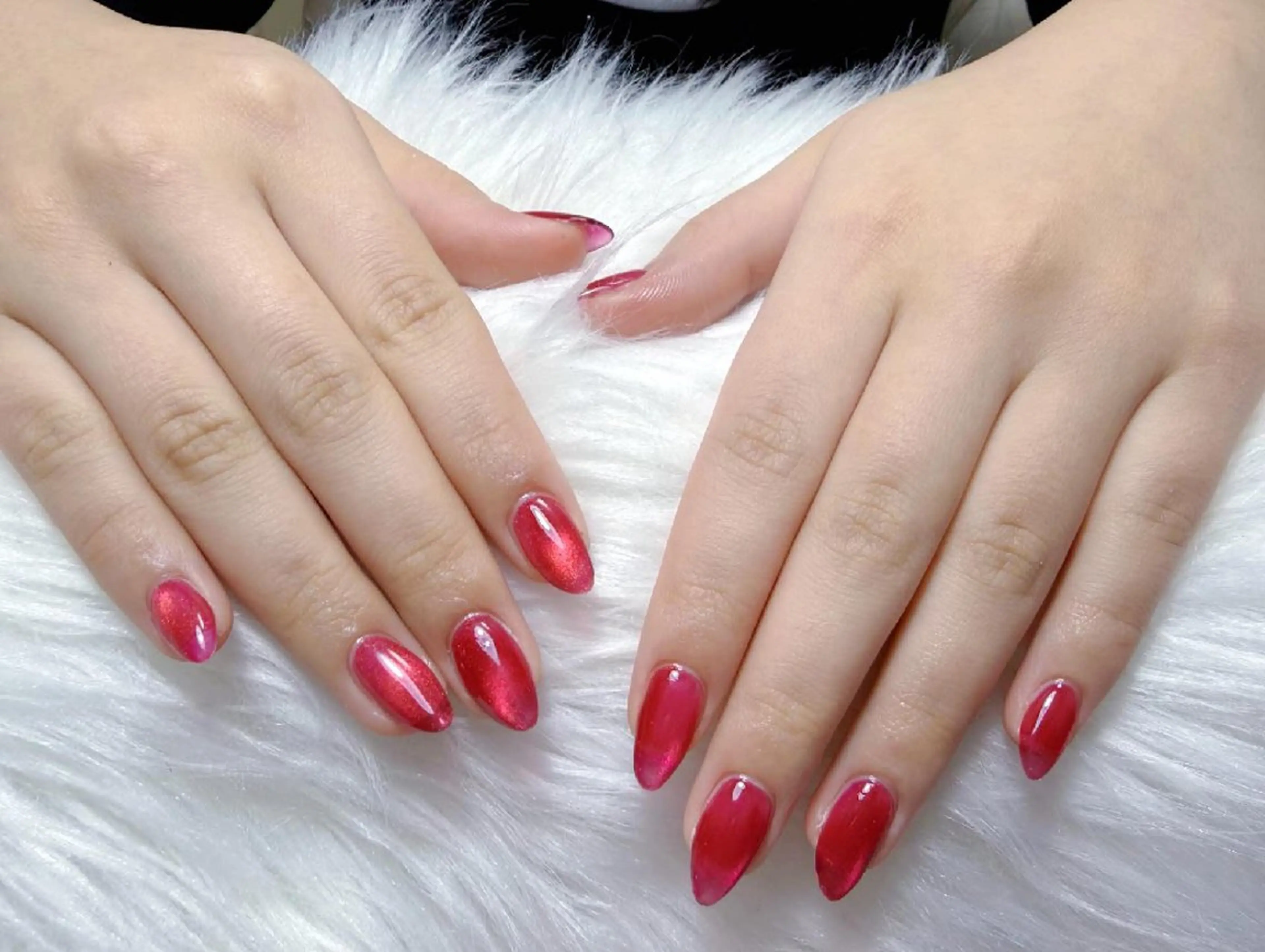 ネイル 小島 阿佑美のネイルデザイン