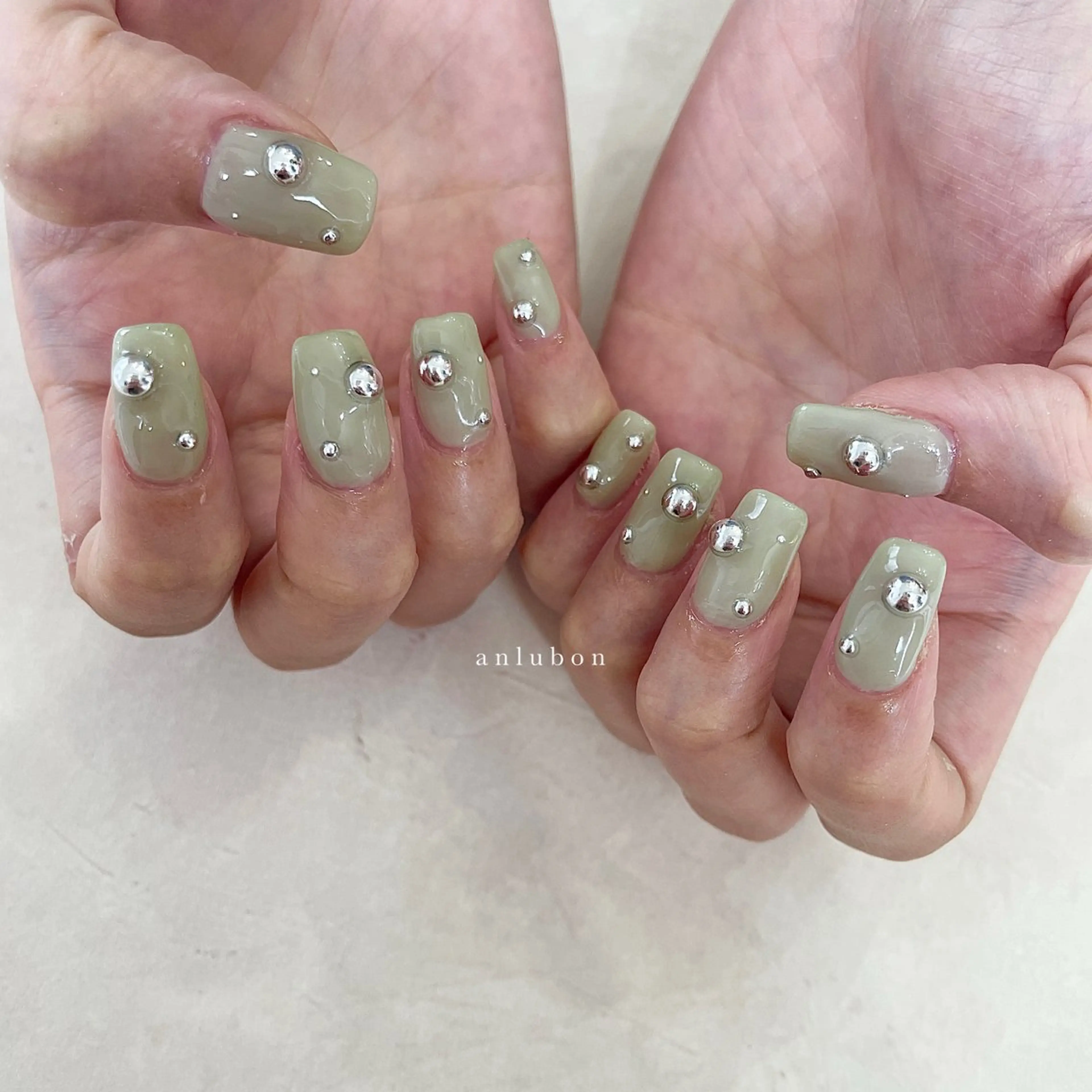 セミロング ハンドネイル アンルボネイル&アイラッシュ所属・anlubon /Jr.ネイリストのネイルデザイン