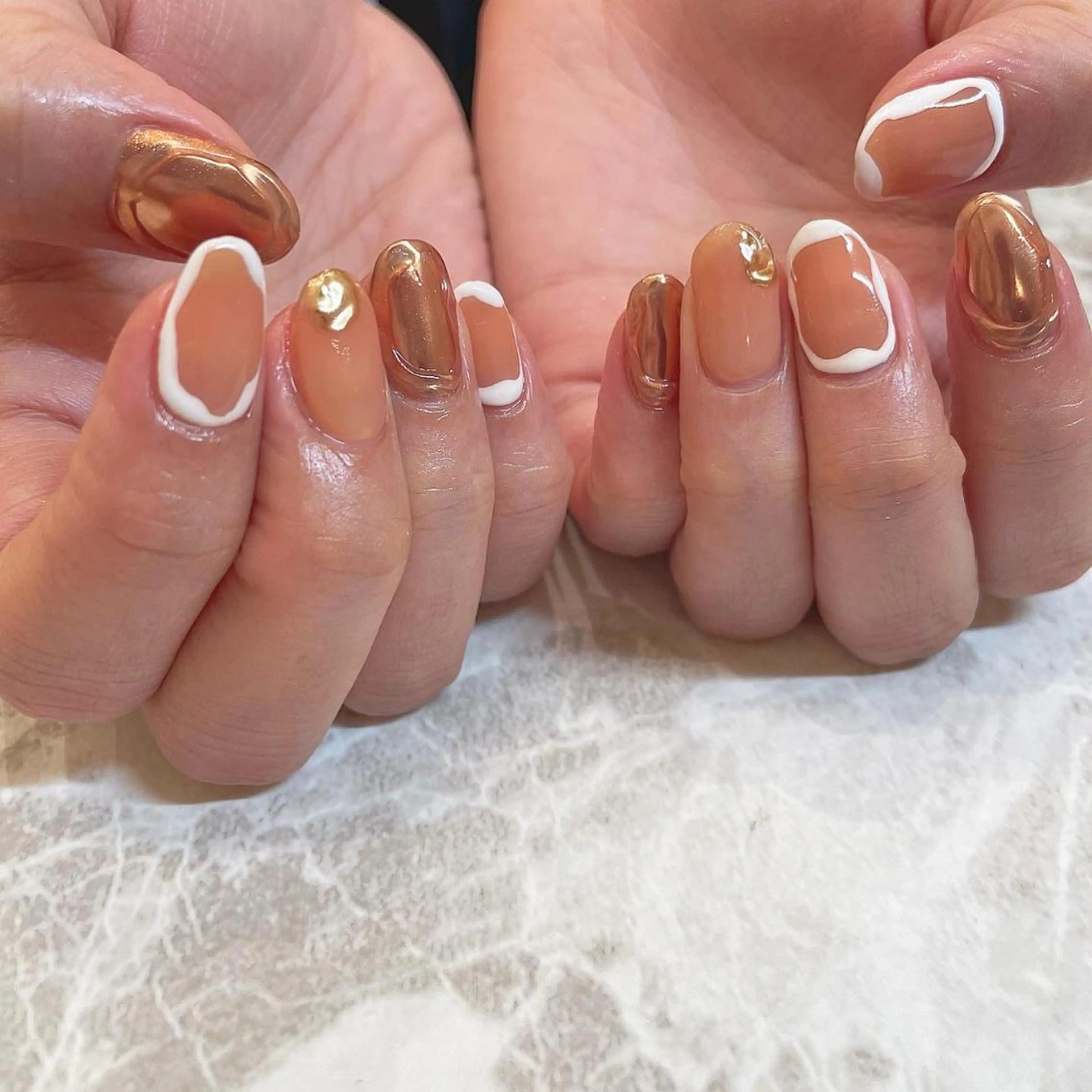 ネイル essence所属・pétit maakoのネイルデザイン