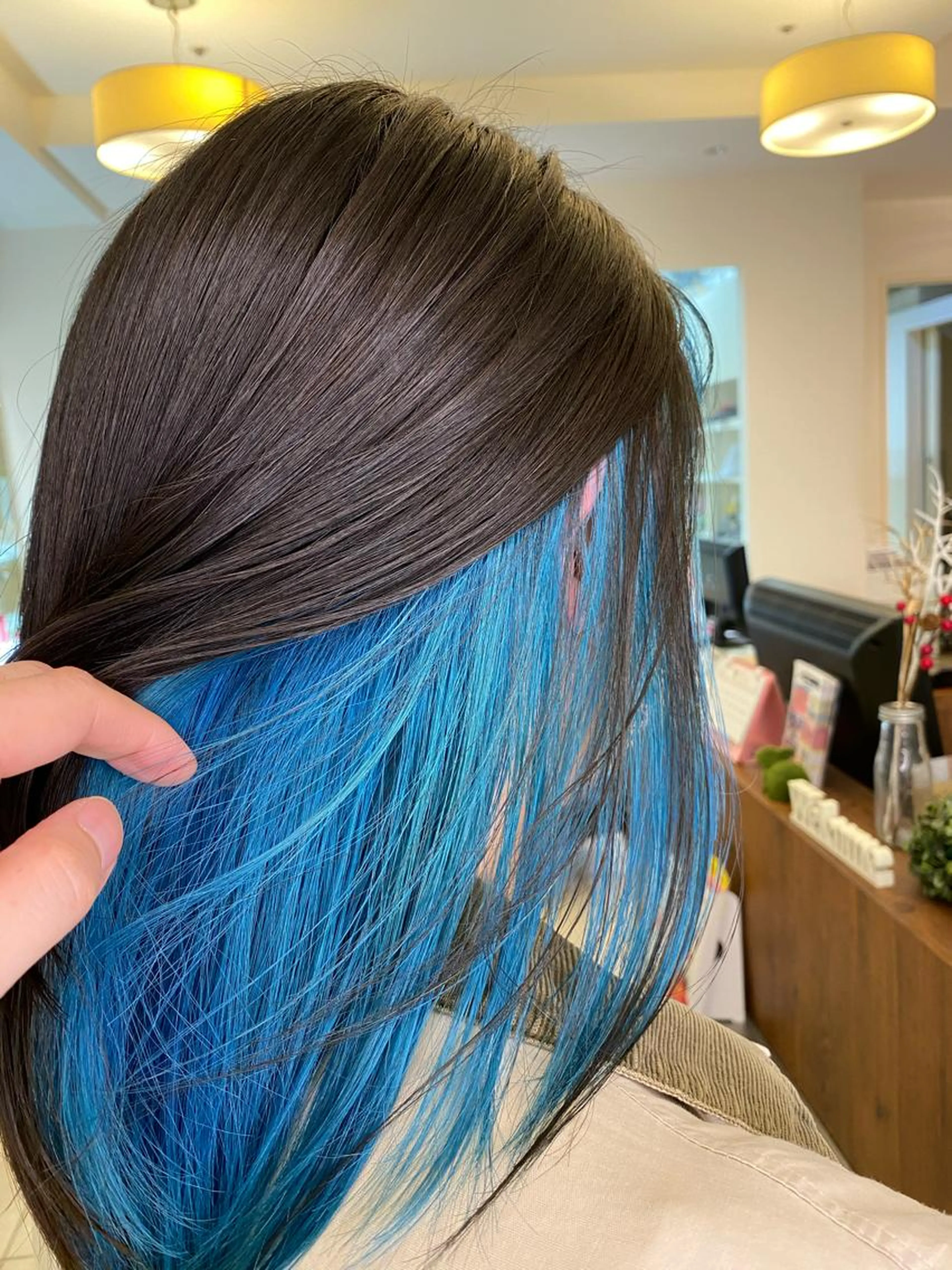 インナーカラー+カットの写真