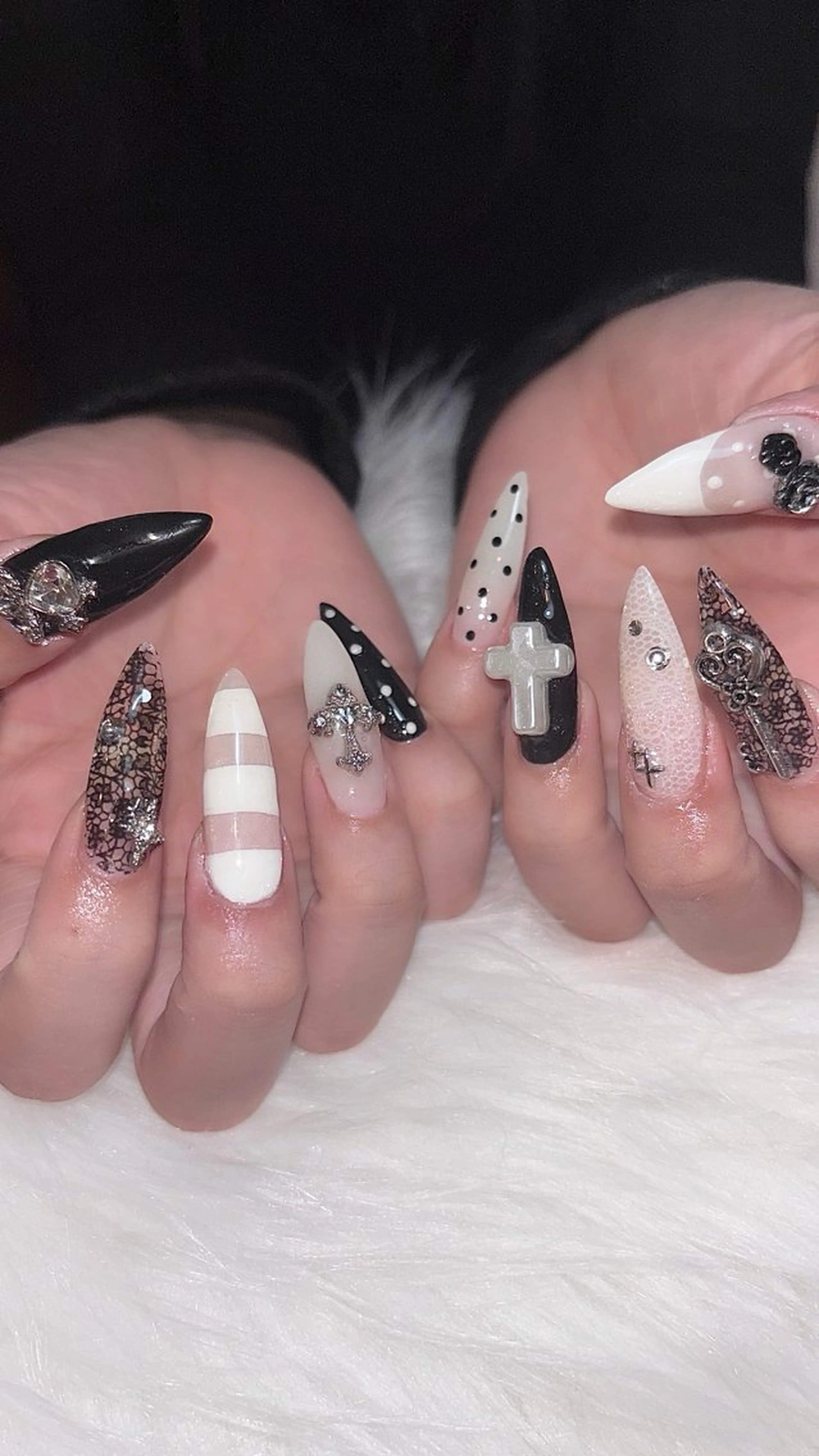 ネイル 名古屋ワンホンネイル 沙理亜のネイルデザイン